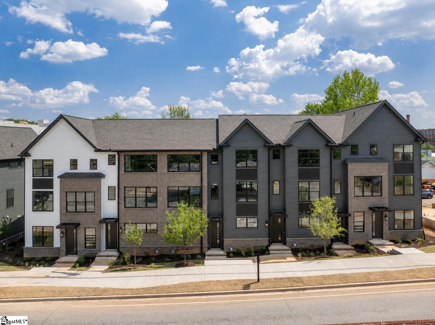 1305 Pendleton Street Unit 18