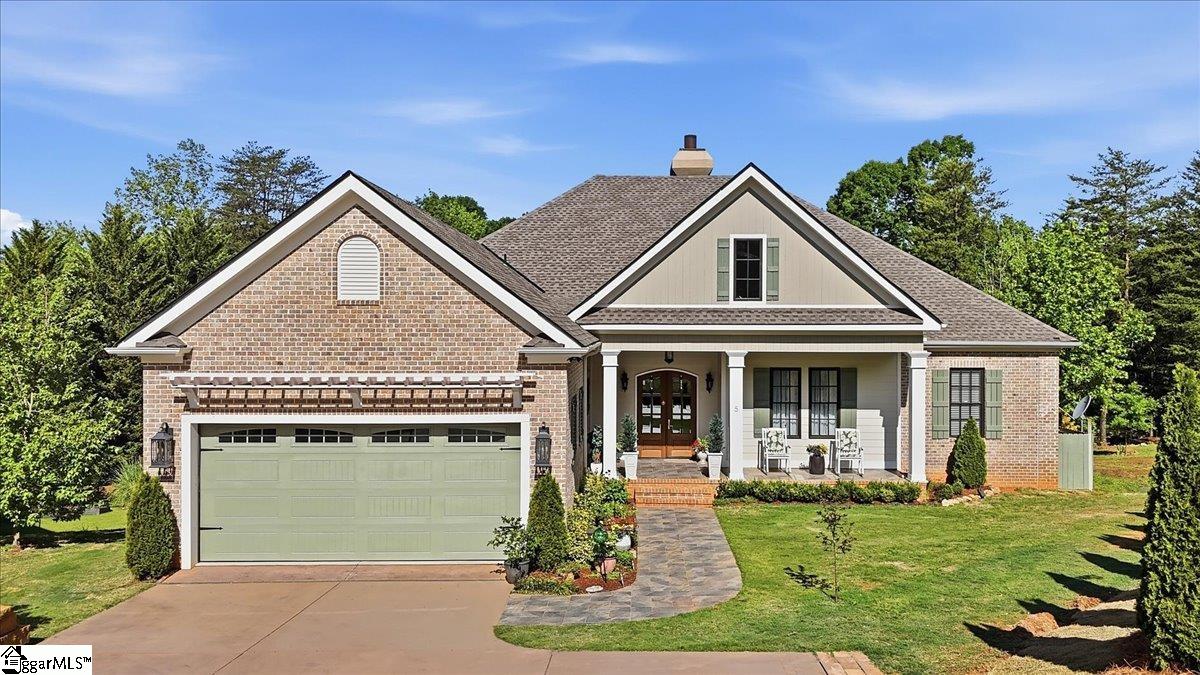 5 French Country Place