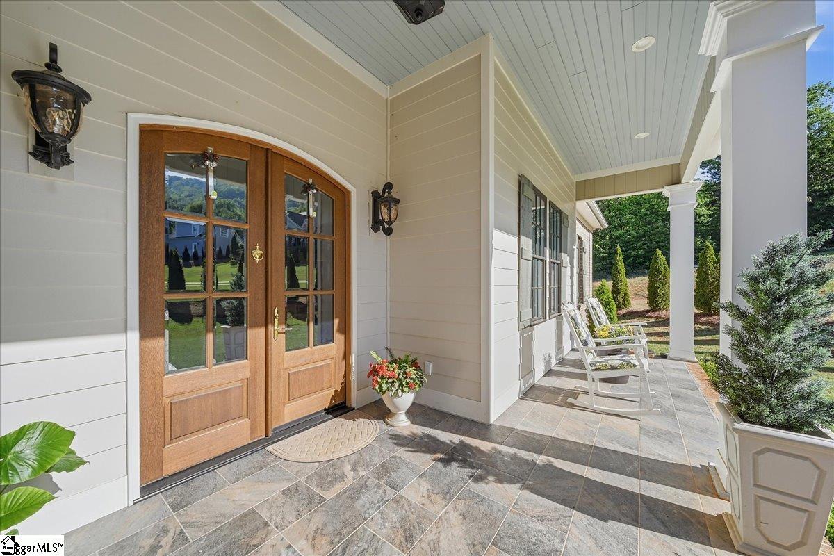 5 French Country Place