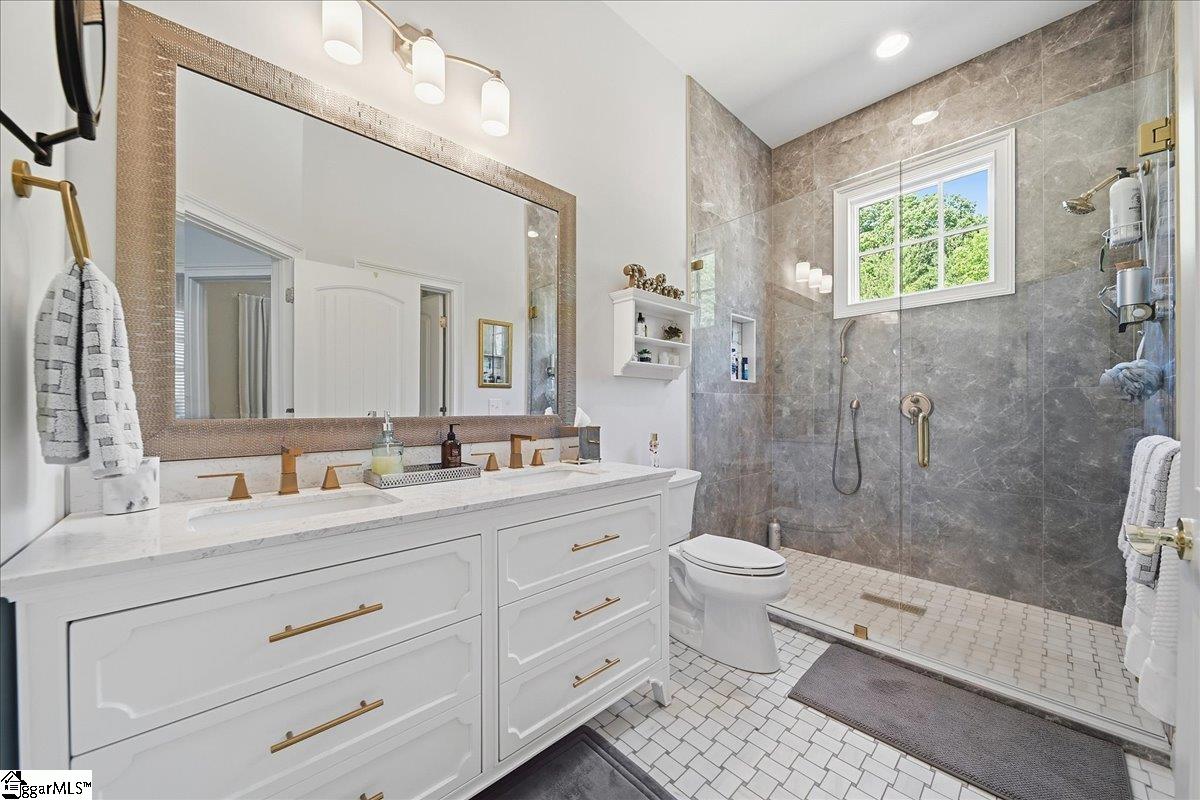 5 French Country Place