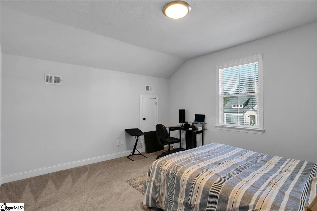 2 Winding Rock Road
