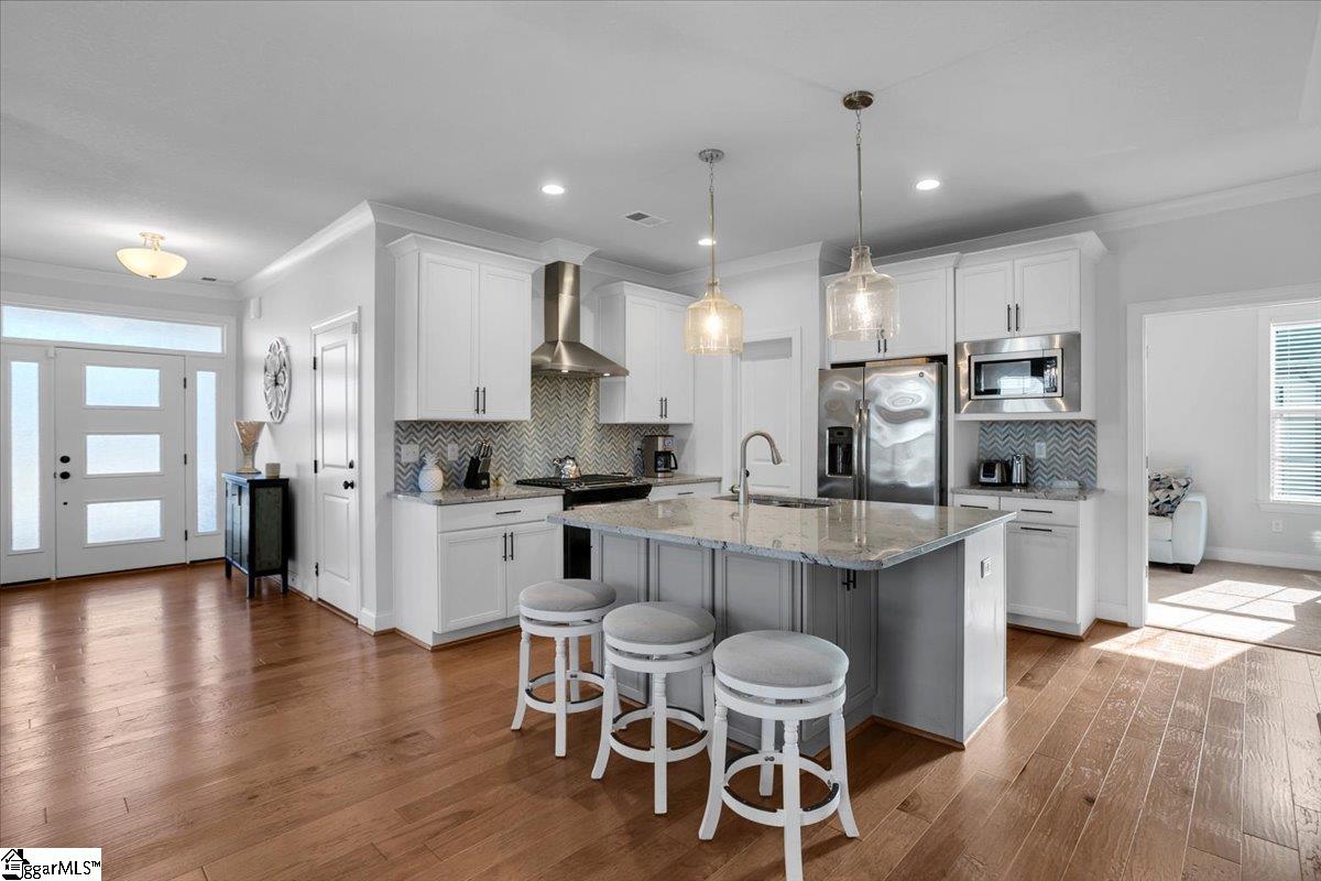 2 Winding Rock Road