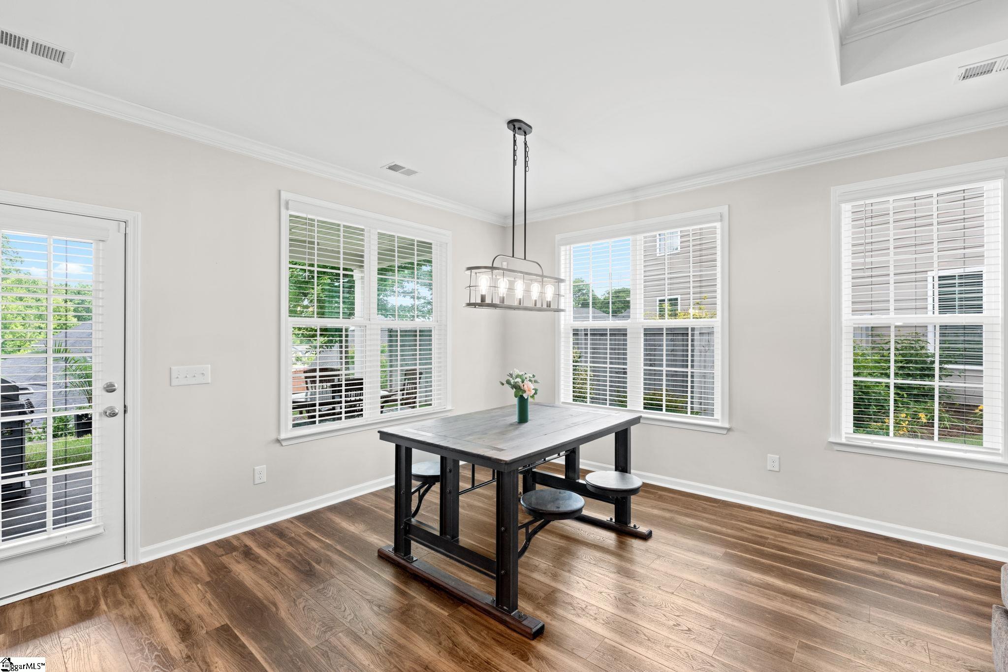 407 Blue Peak Court