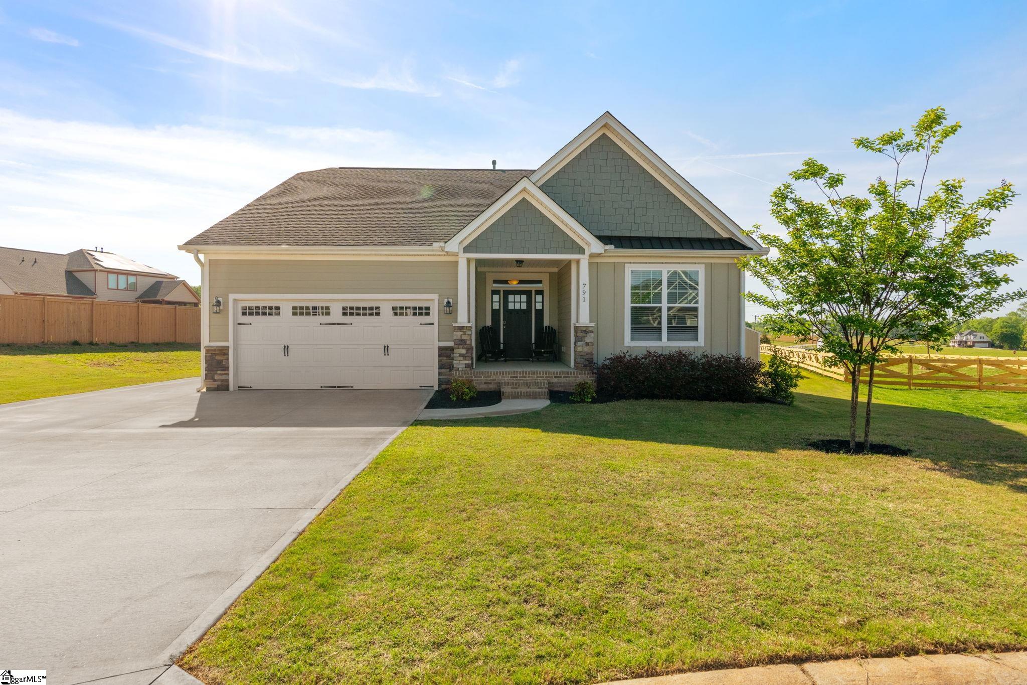 791 Amherst Glen Drive