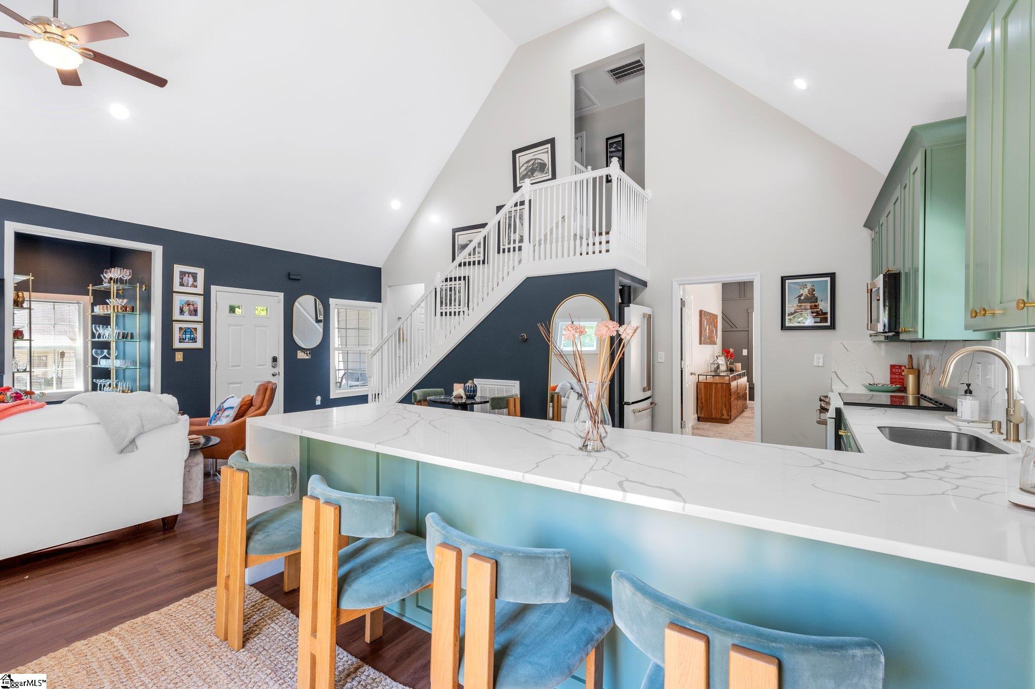 3 Deering Street