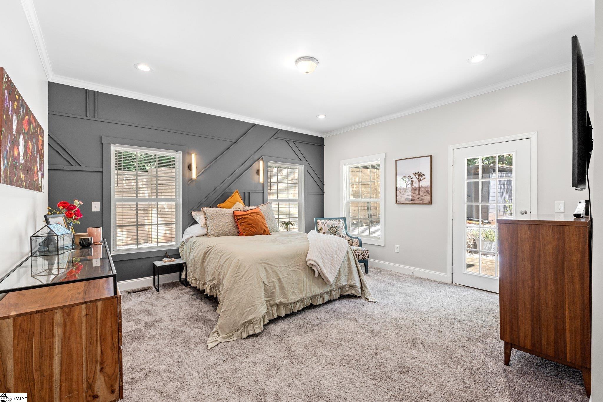 3 Deering Street