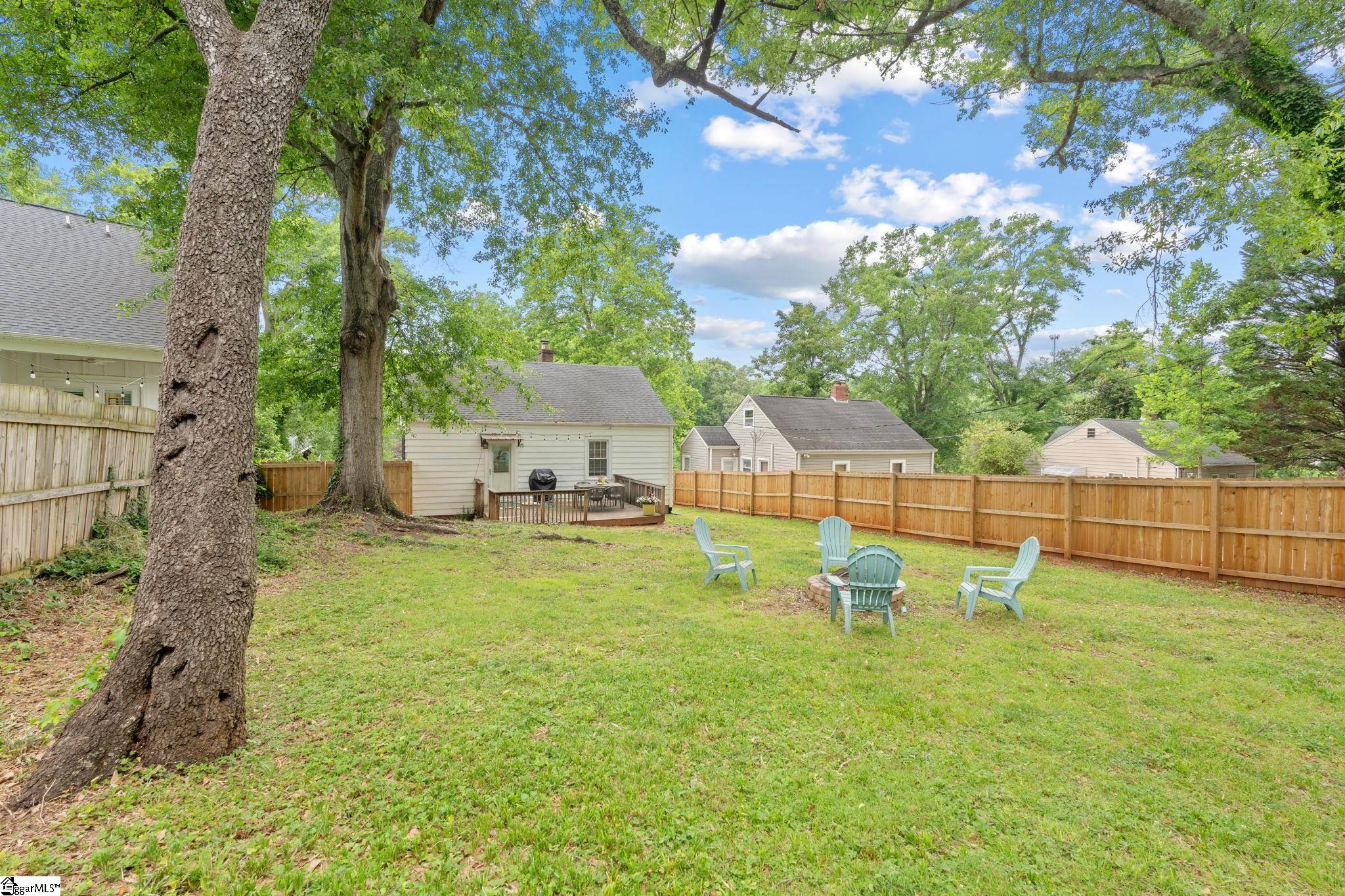 14 Paris View Drive