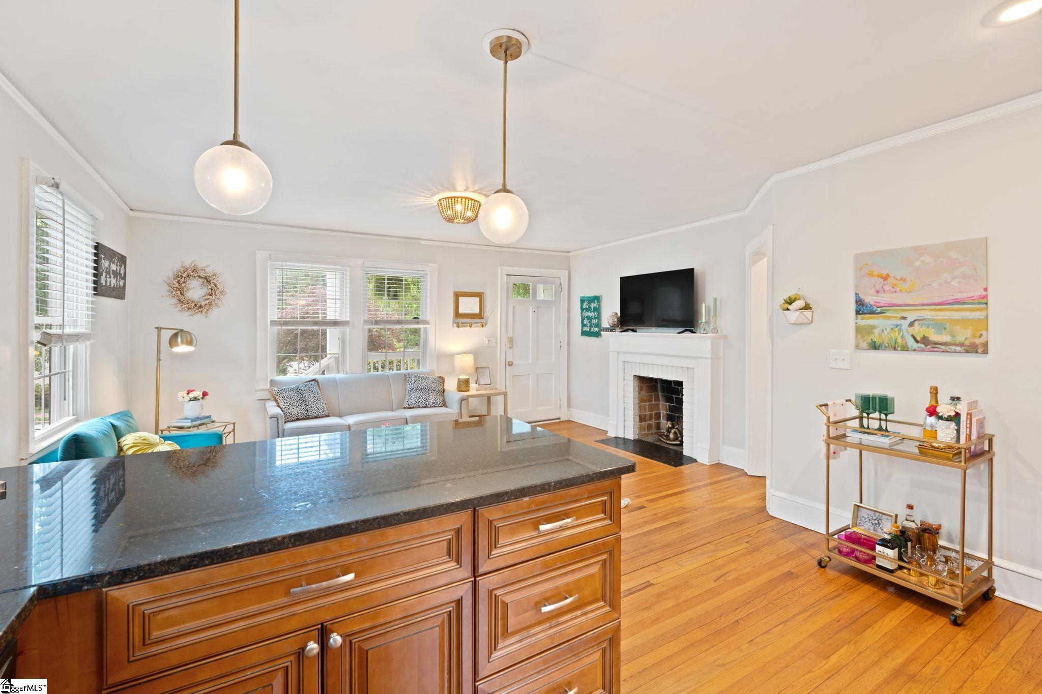 14 Paris View Drive