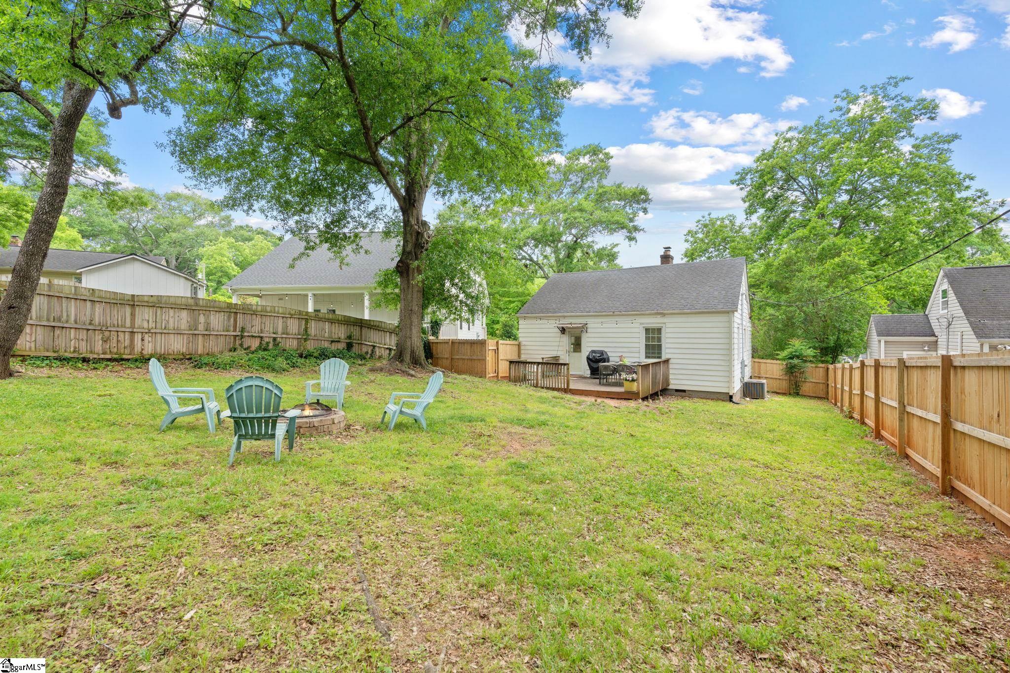 14 Paris View Drive