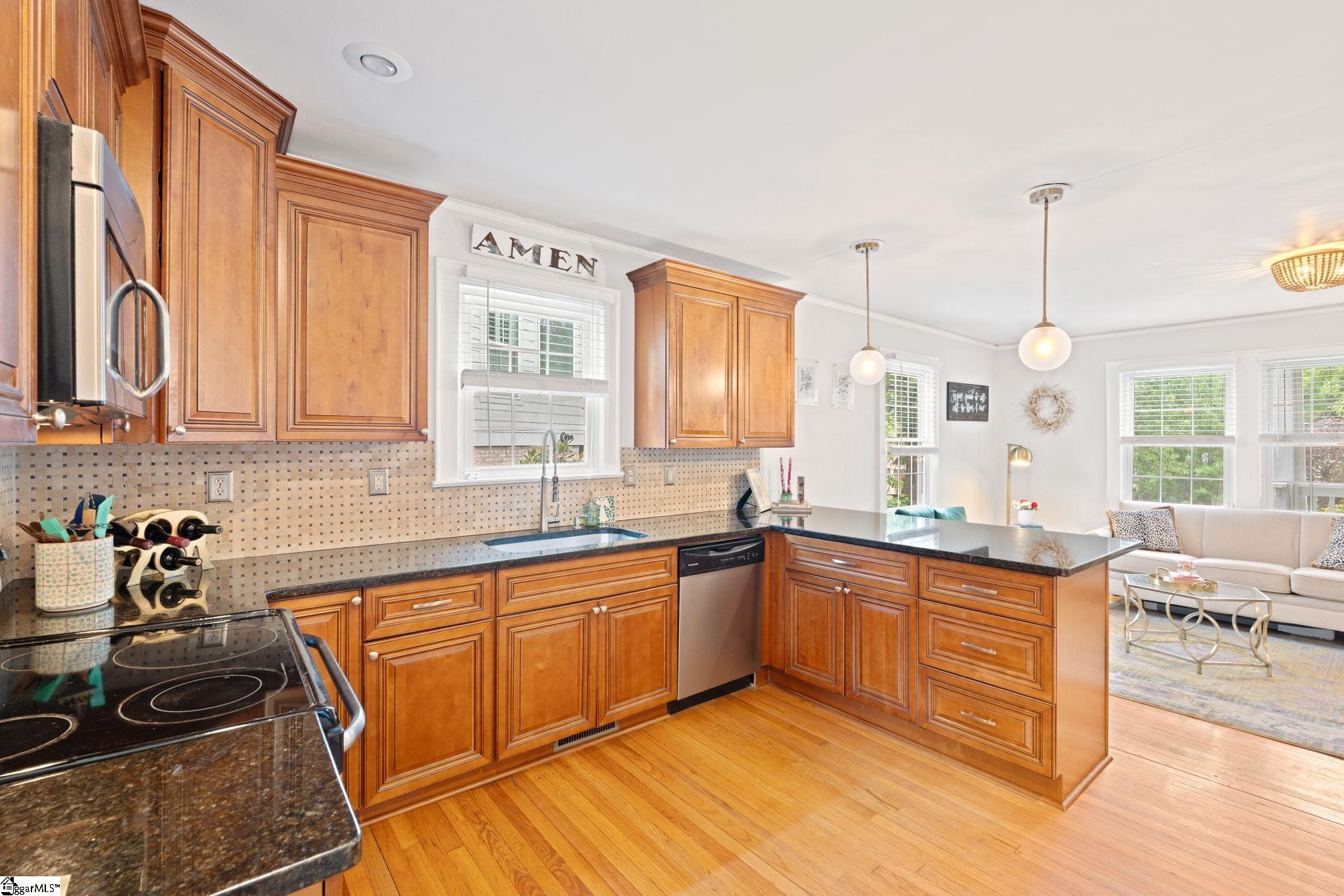 14 Paris View Drive