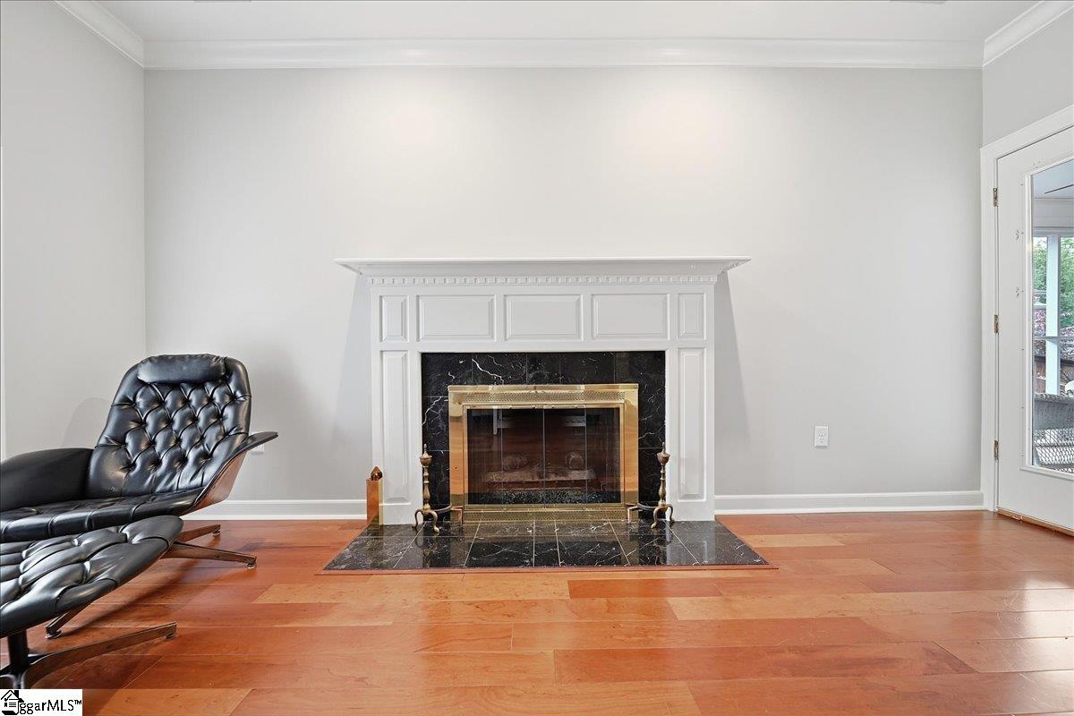 6 Greenview Drive