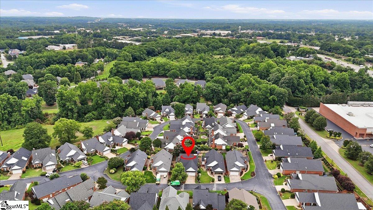 6 Greenview Drive