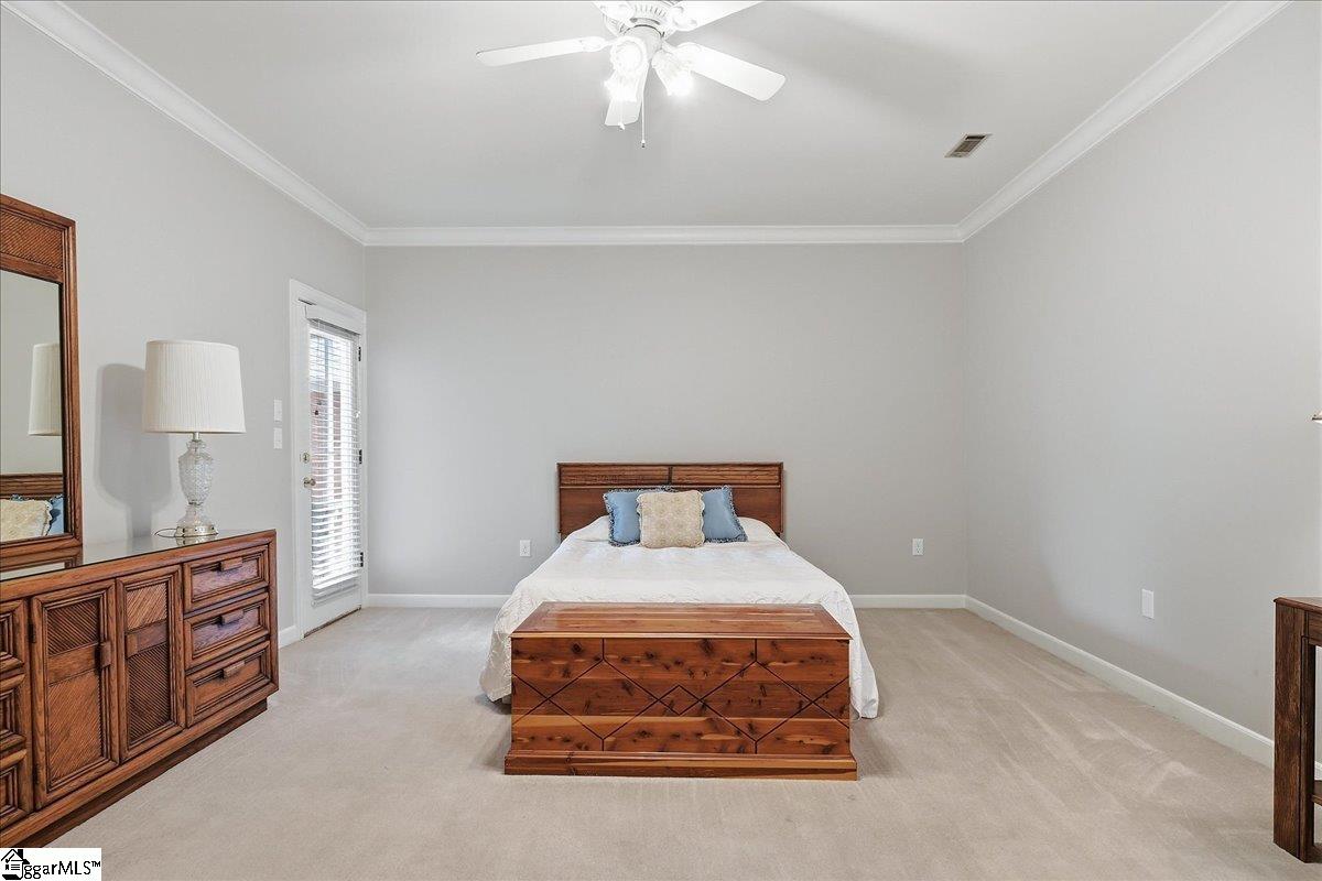 6 Greenview Drive