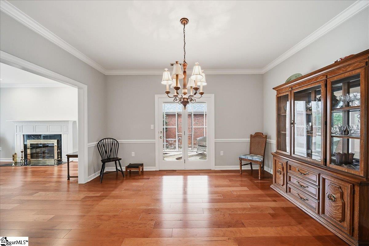 6 Greenview Drive
