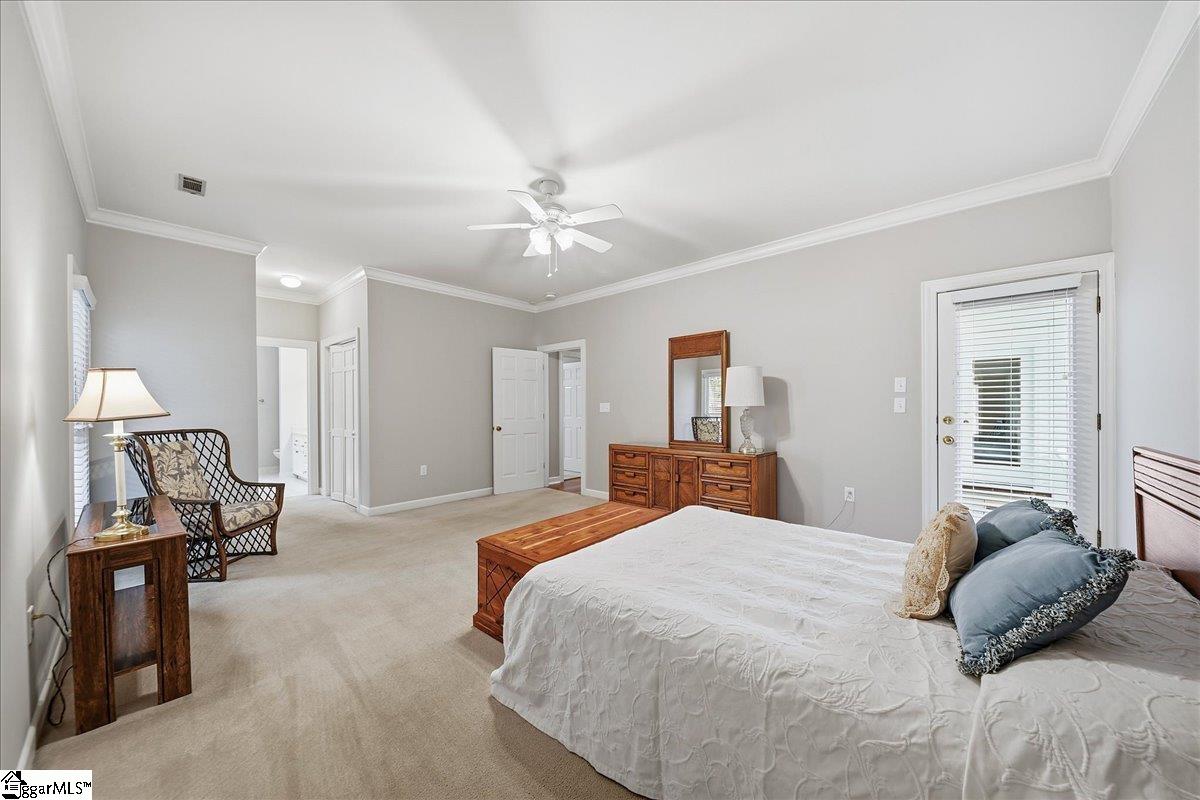 6 Greenview Drive