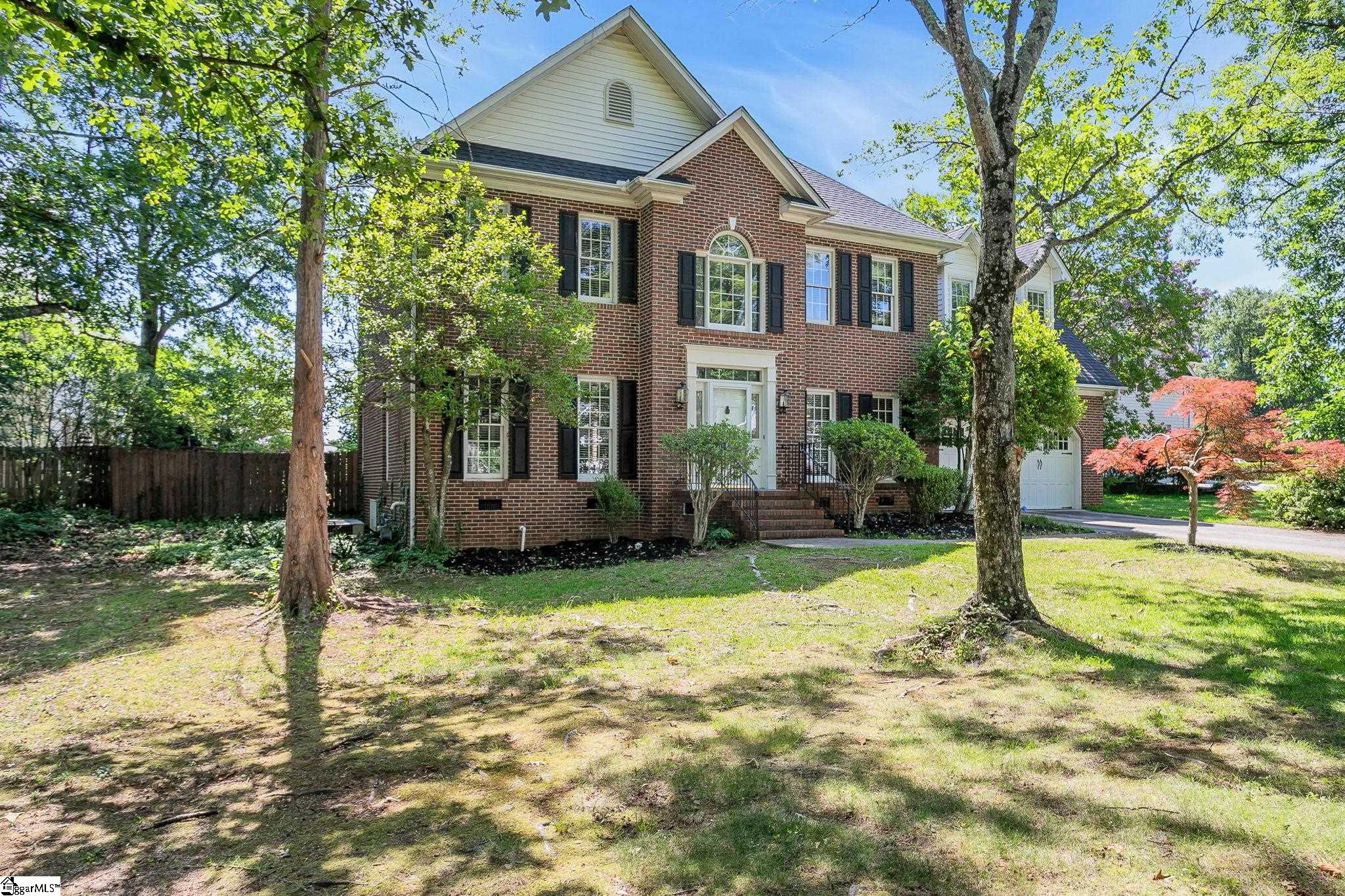 211 W Hypericum Lane