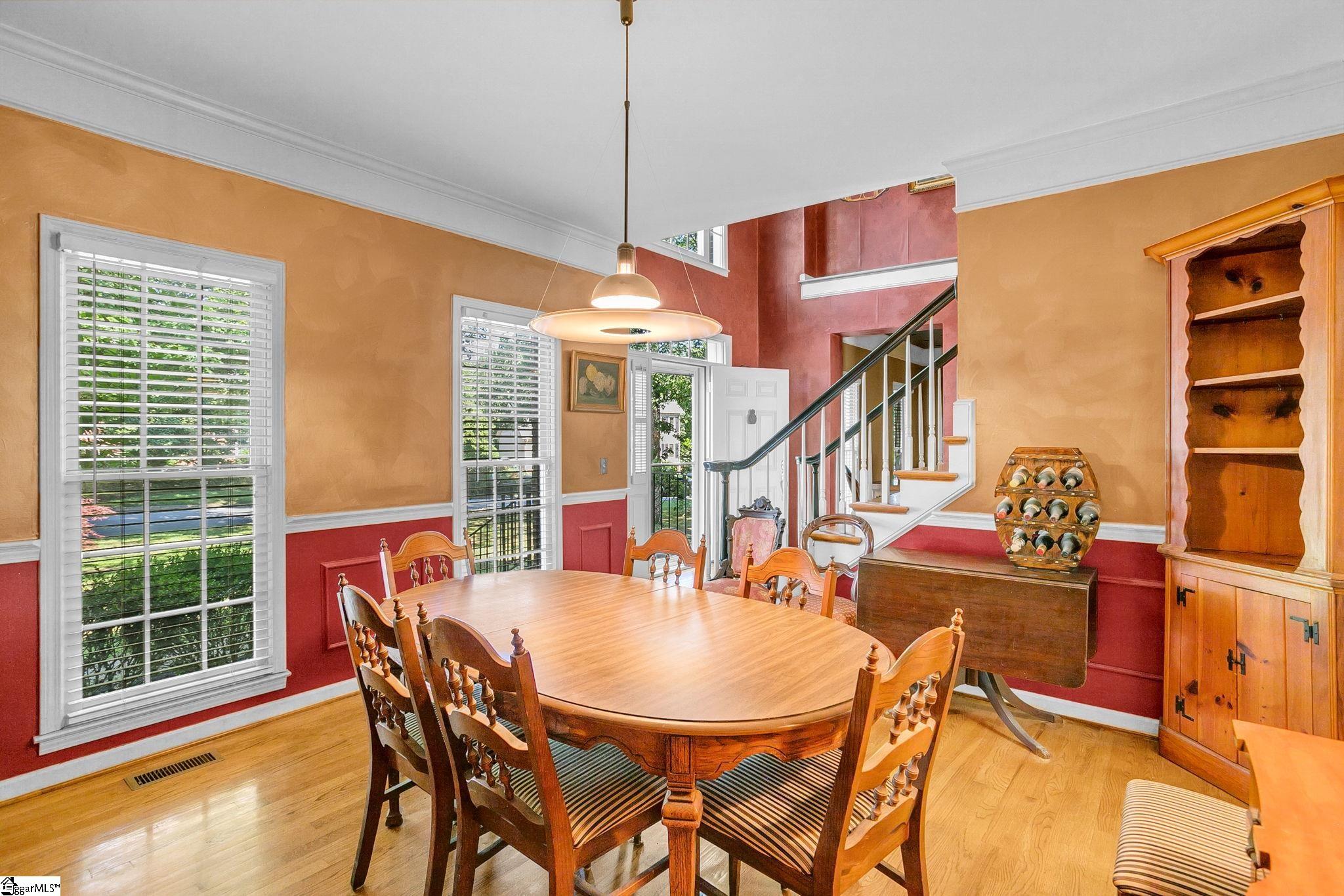211 W Hypericum Lane