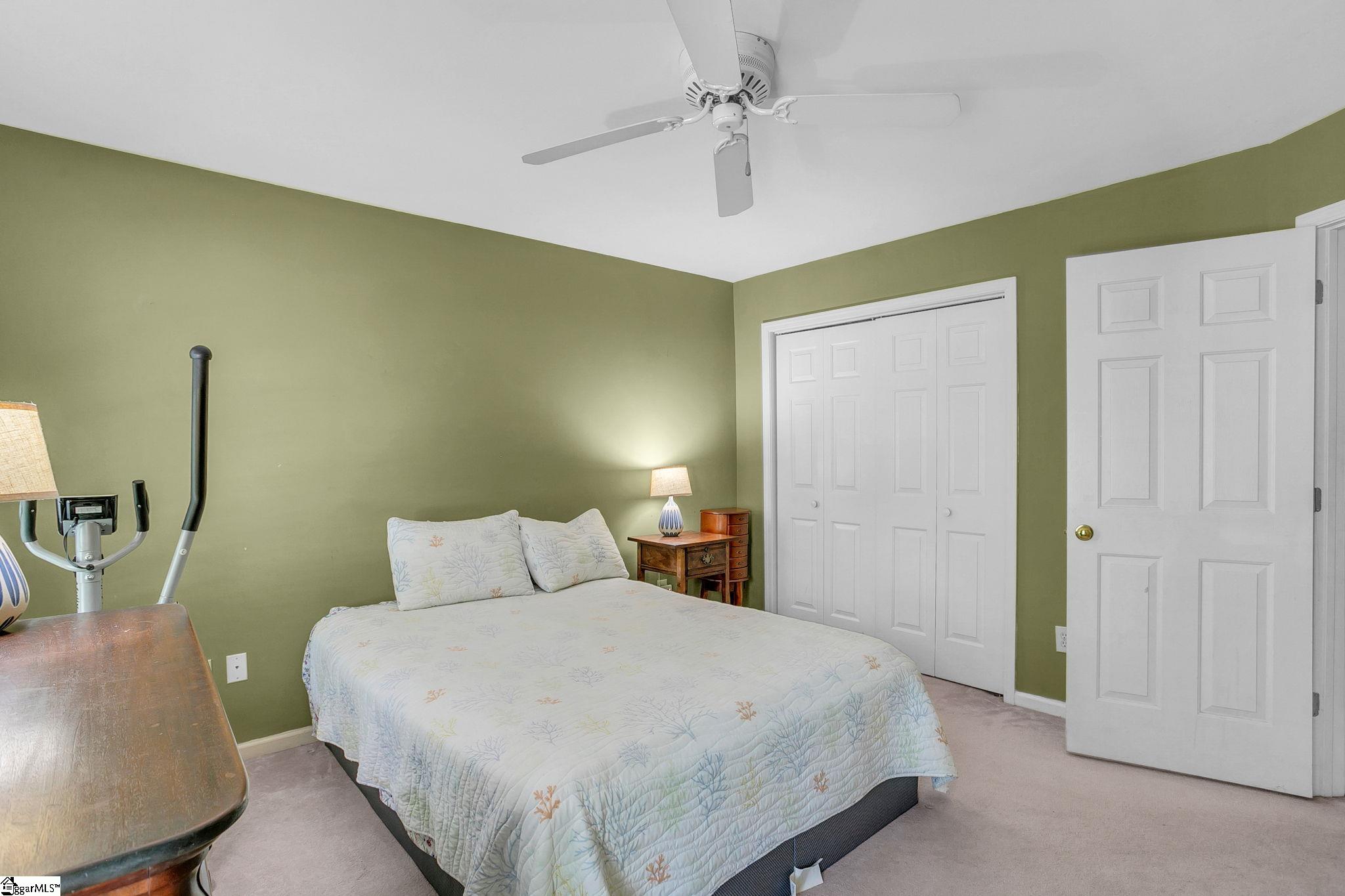 211 W Hypericum Lane