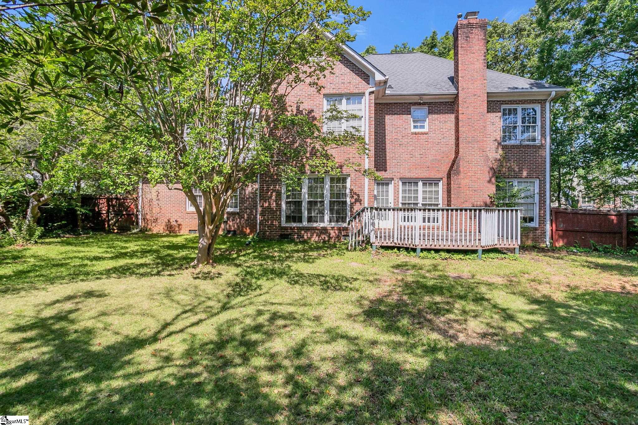 211 W Hypericum Lane