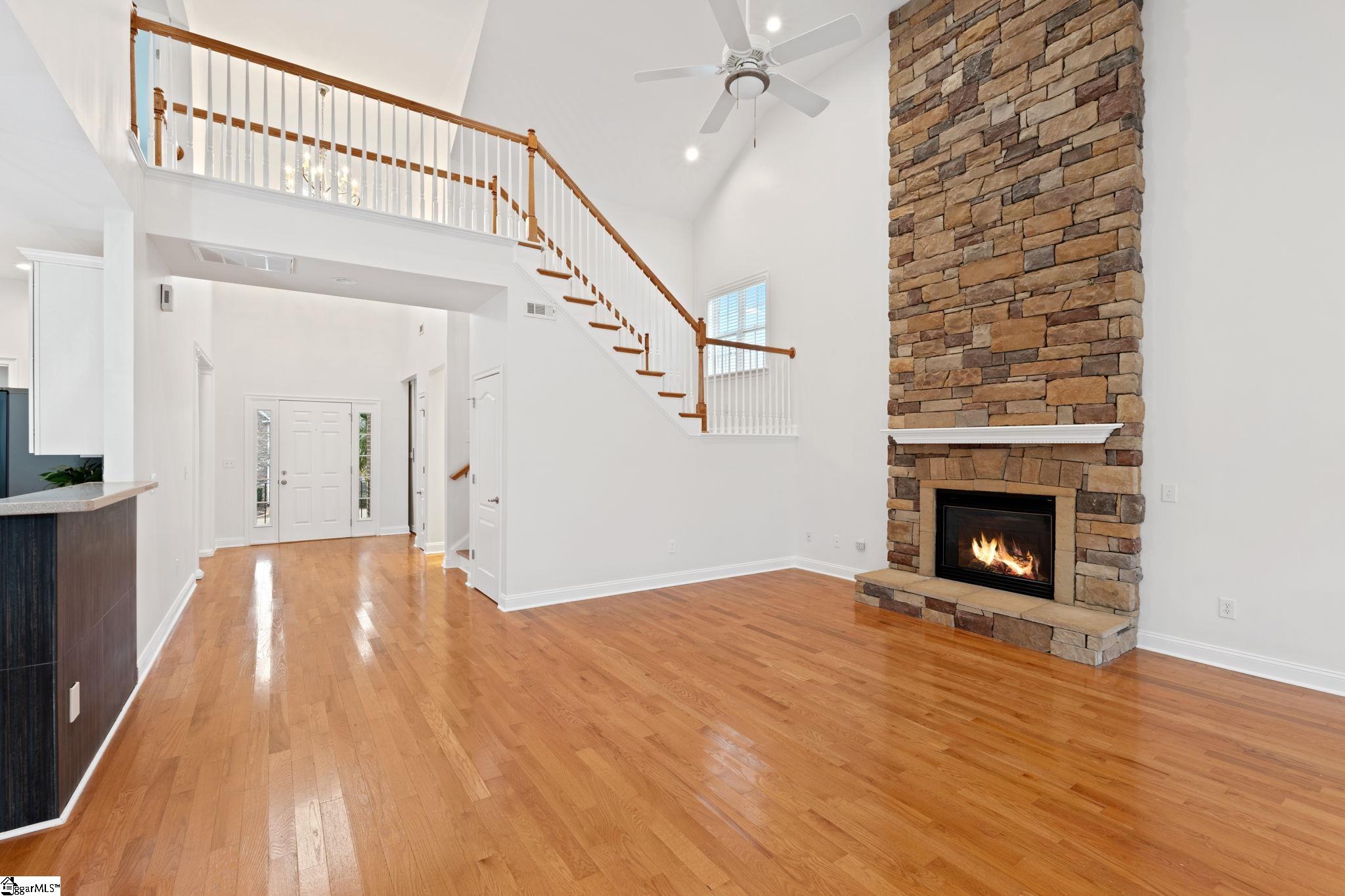 207 Traymore Way