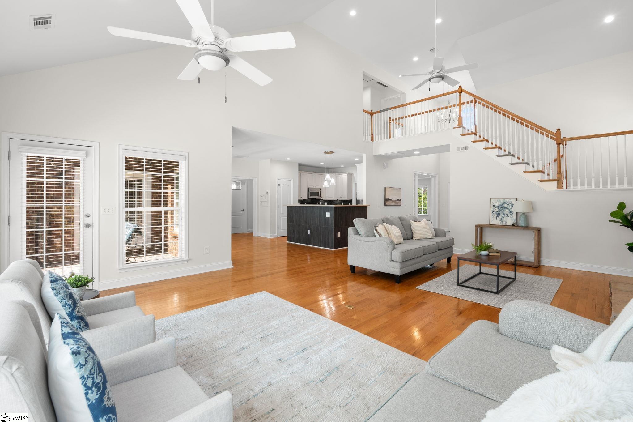 207 Traymore Way