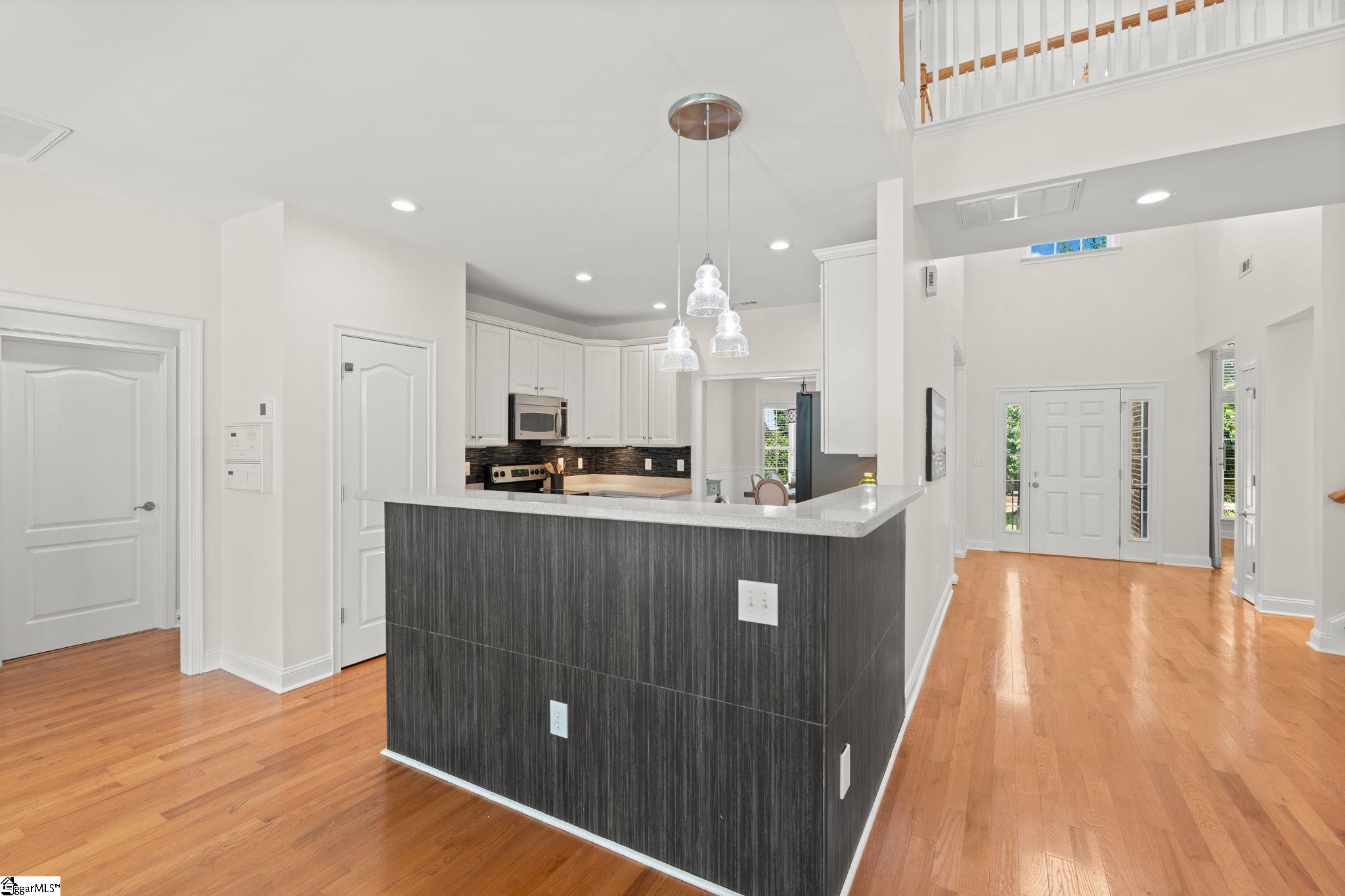 207 Traymore Way