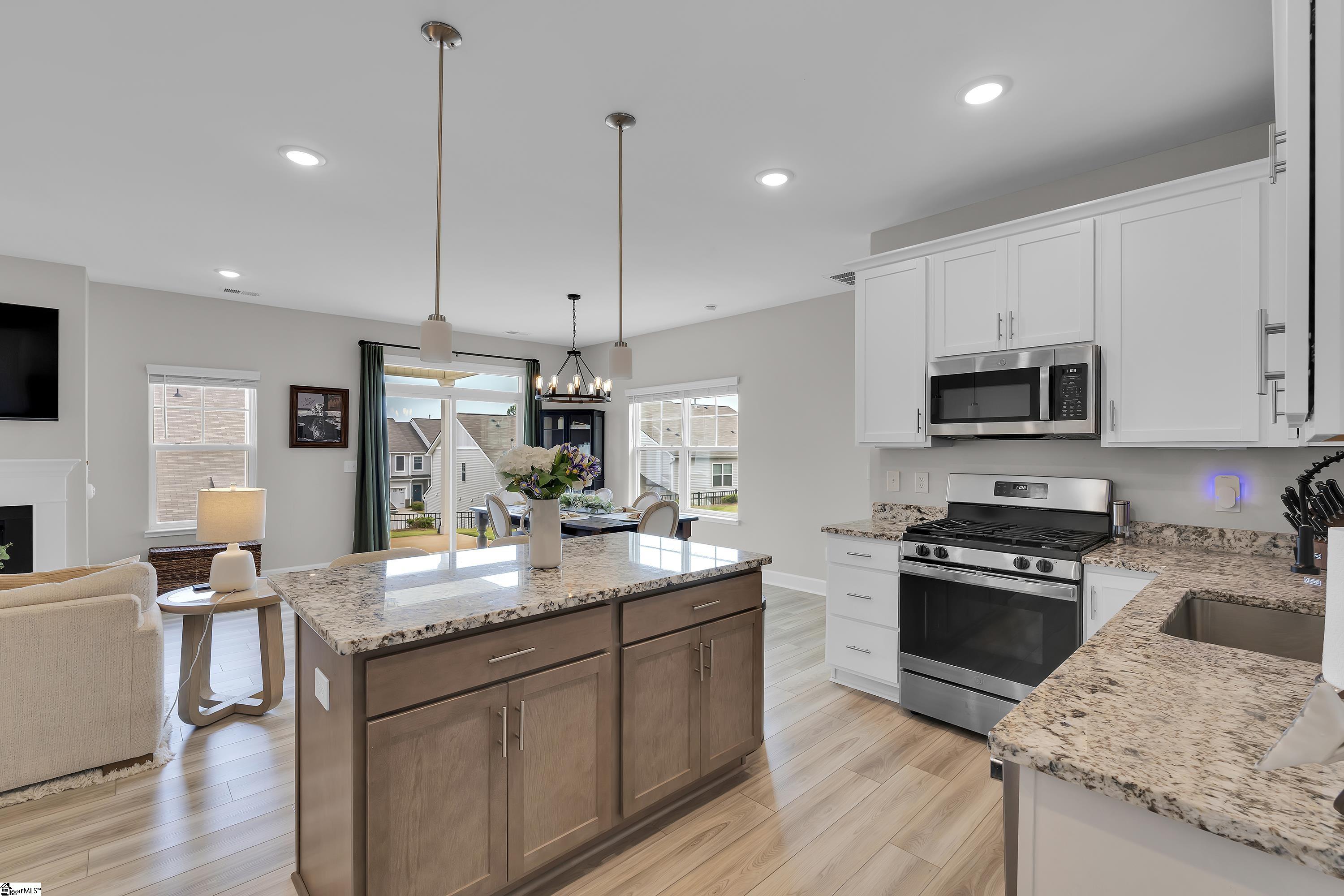 311 Hollenbeck Place