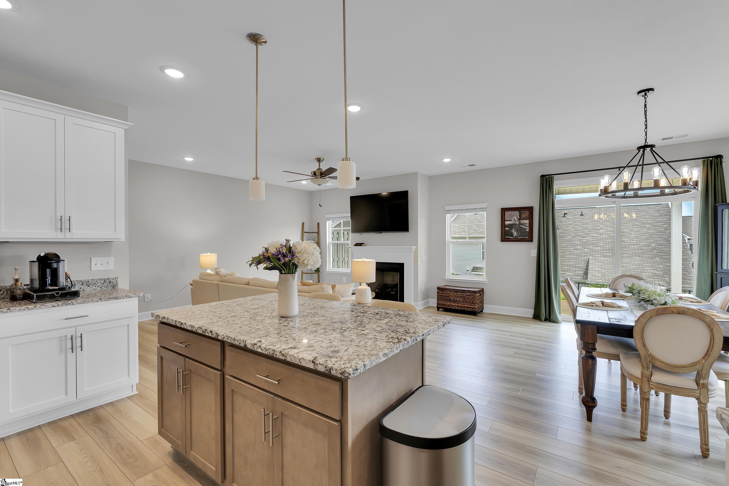 311 Hollenbeck Place