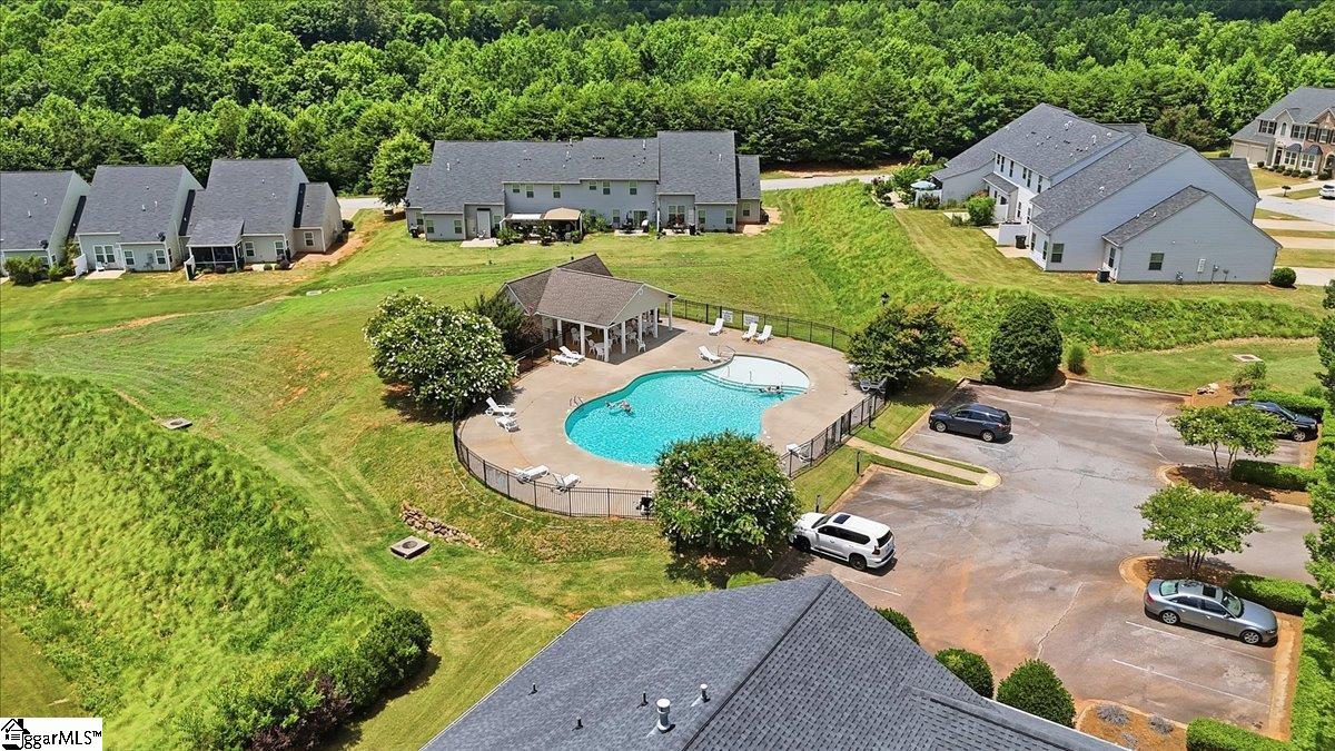 309 Bellerive Drive