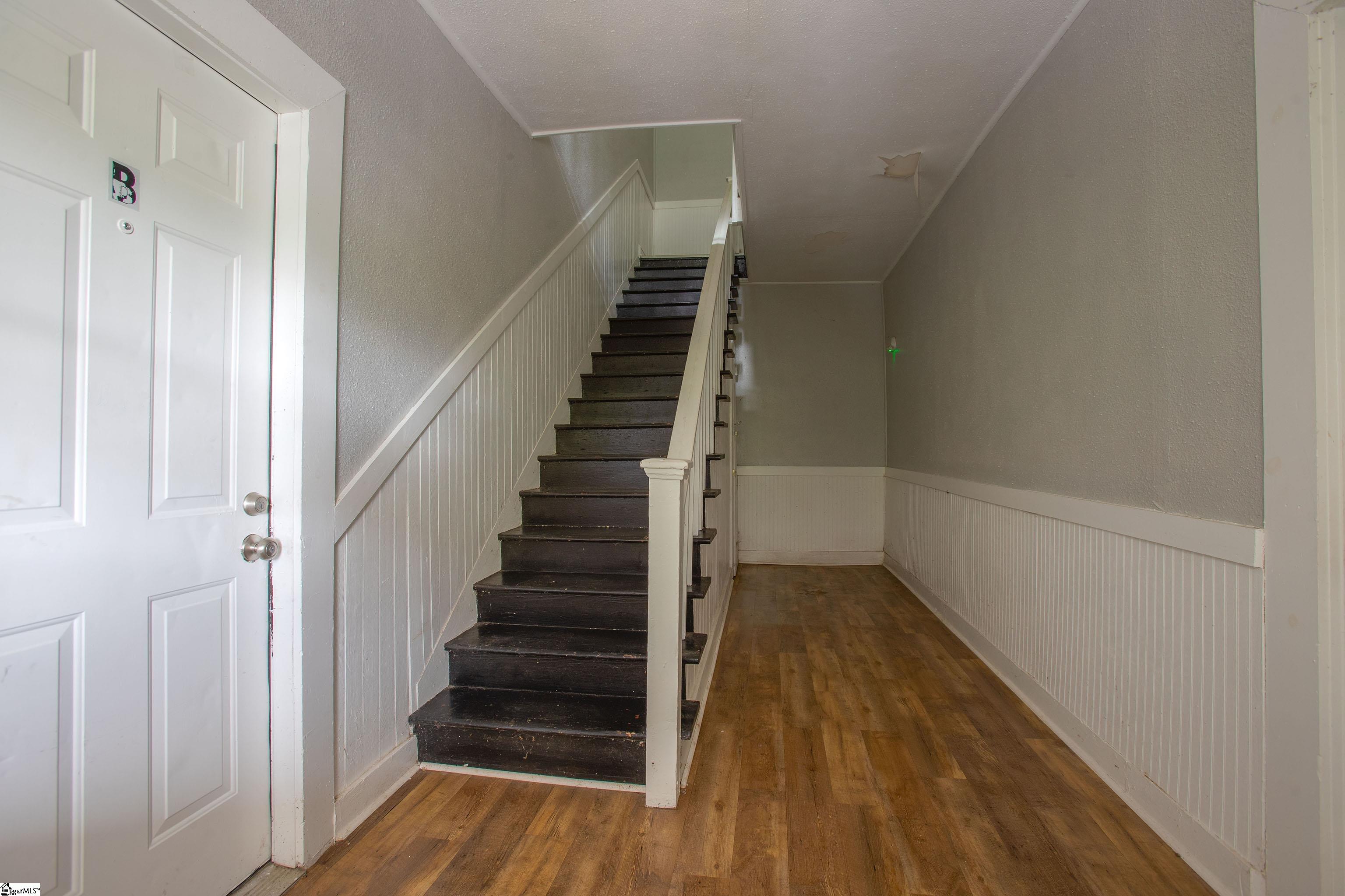 156 Garrett Street