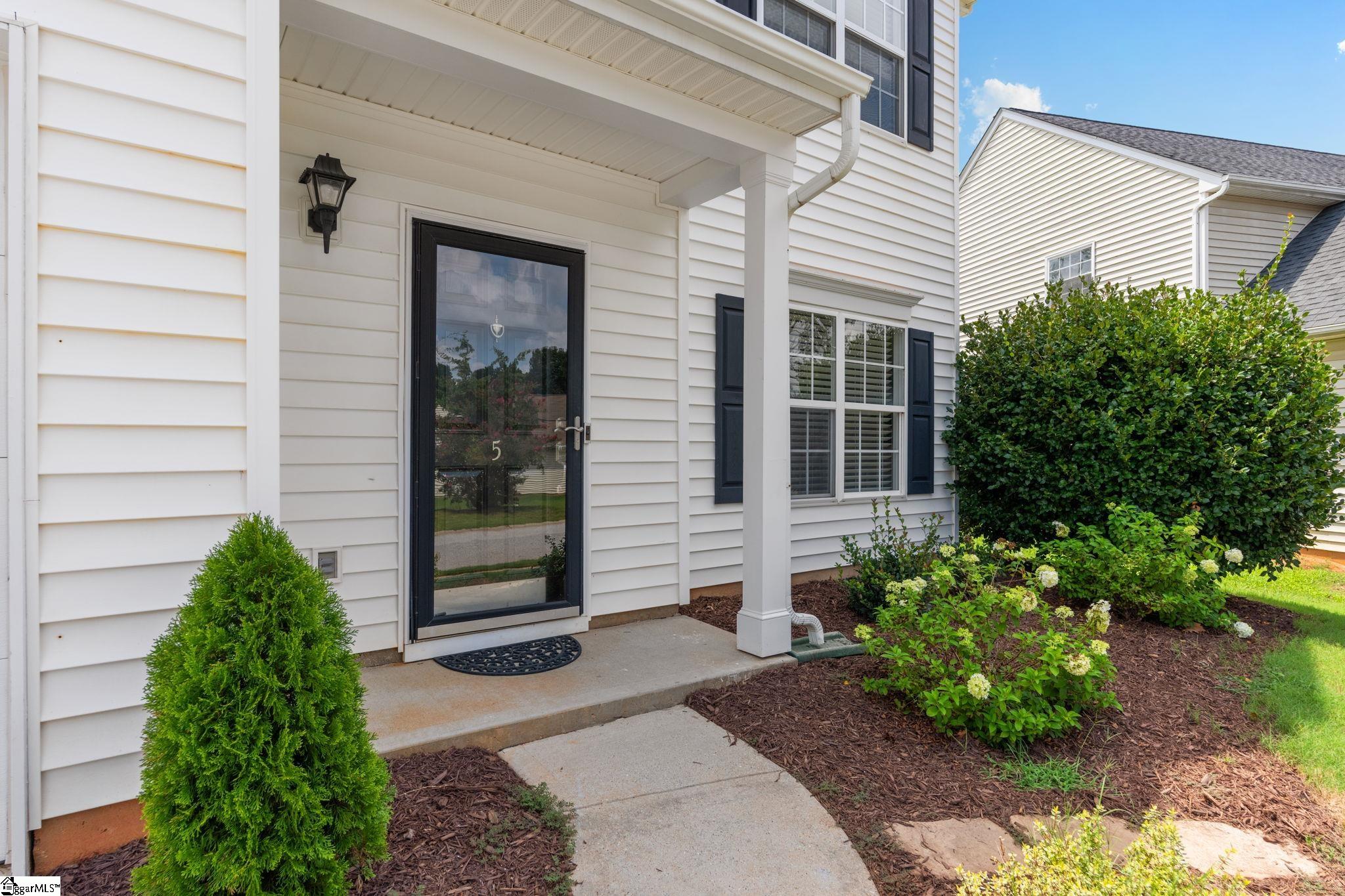 5 Fundy Court