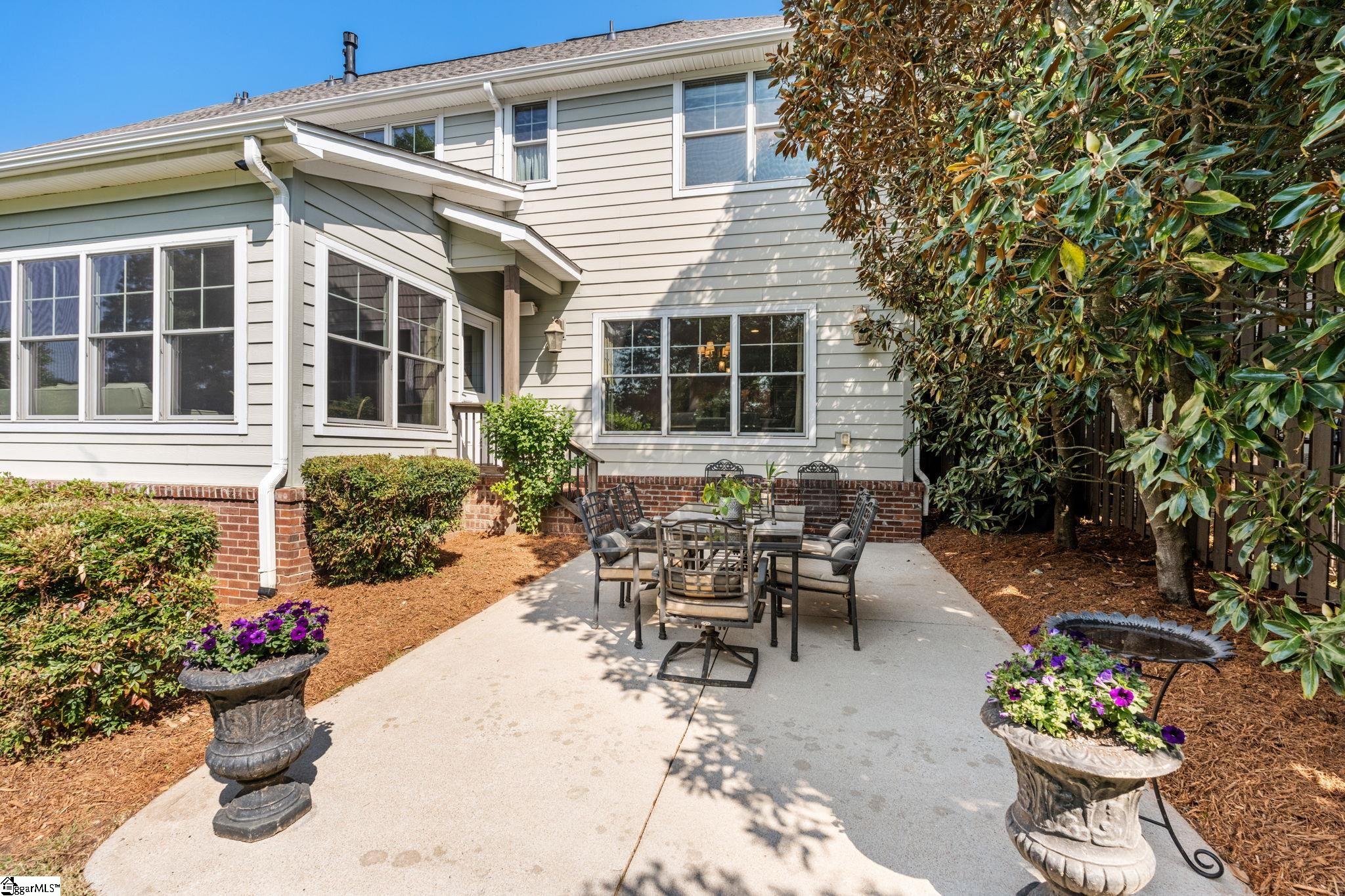 108 Mount Vista Avenue