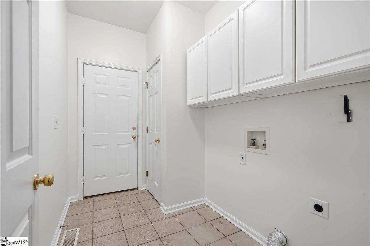 407 Roberts Road