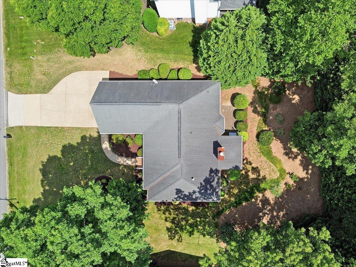 407 Roberts Road