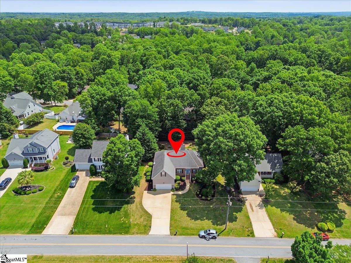 407 Roberts Road
