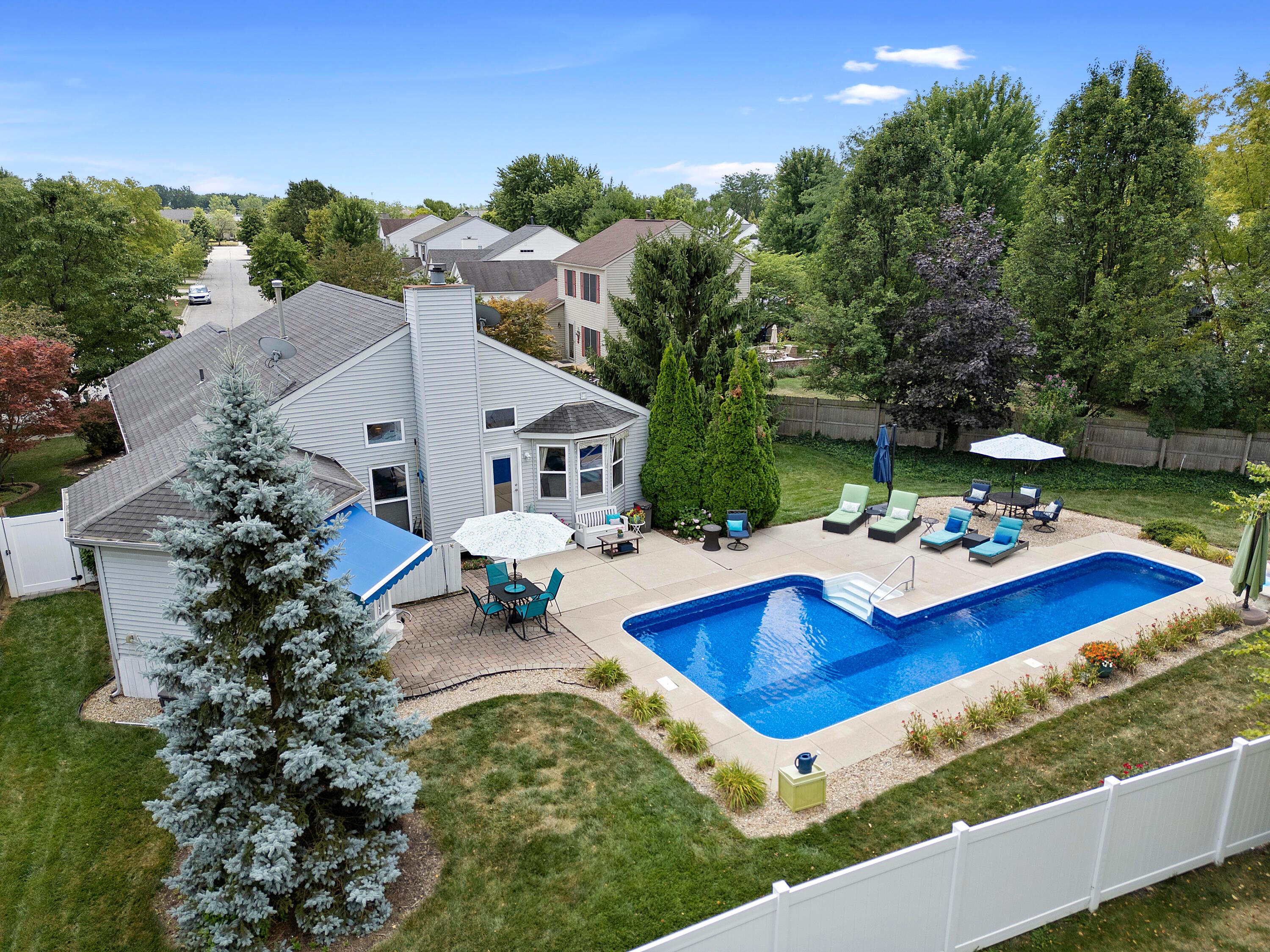 2400 Shelby Lane