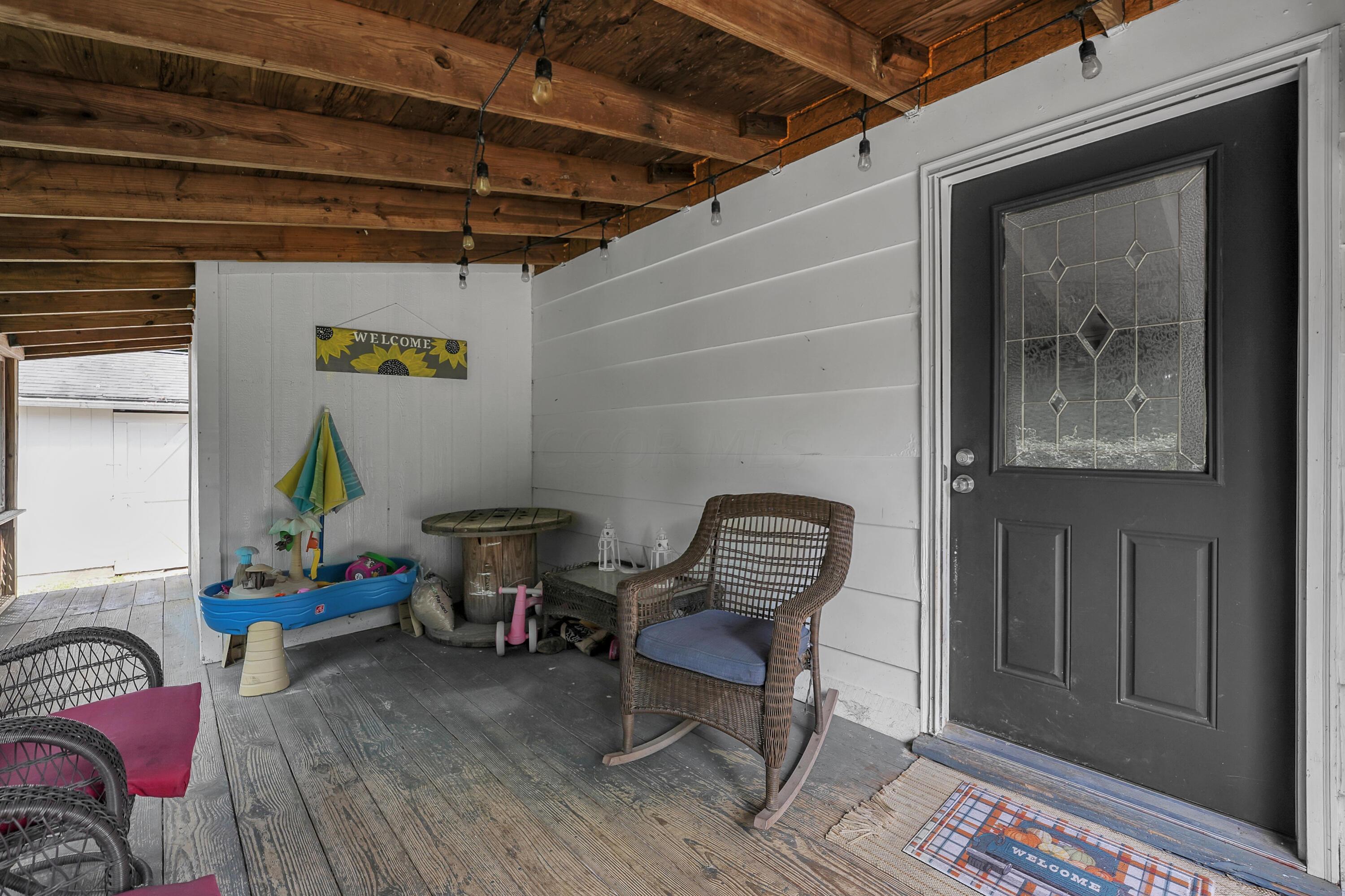 5126 Township Road 225 SE