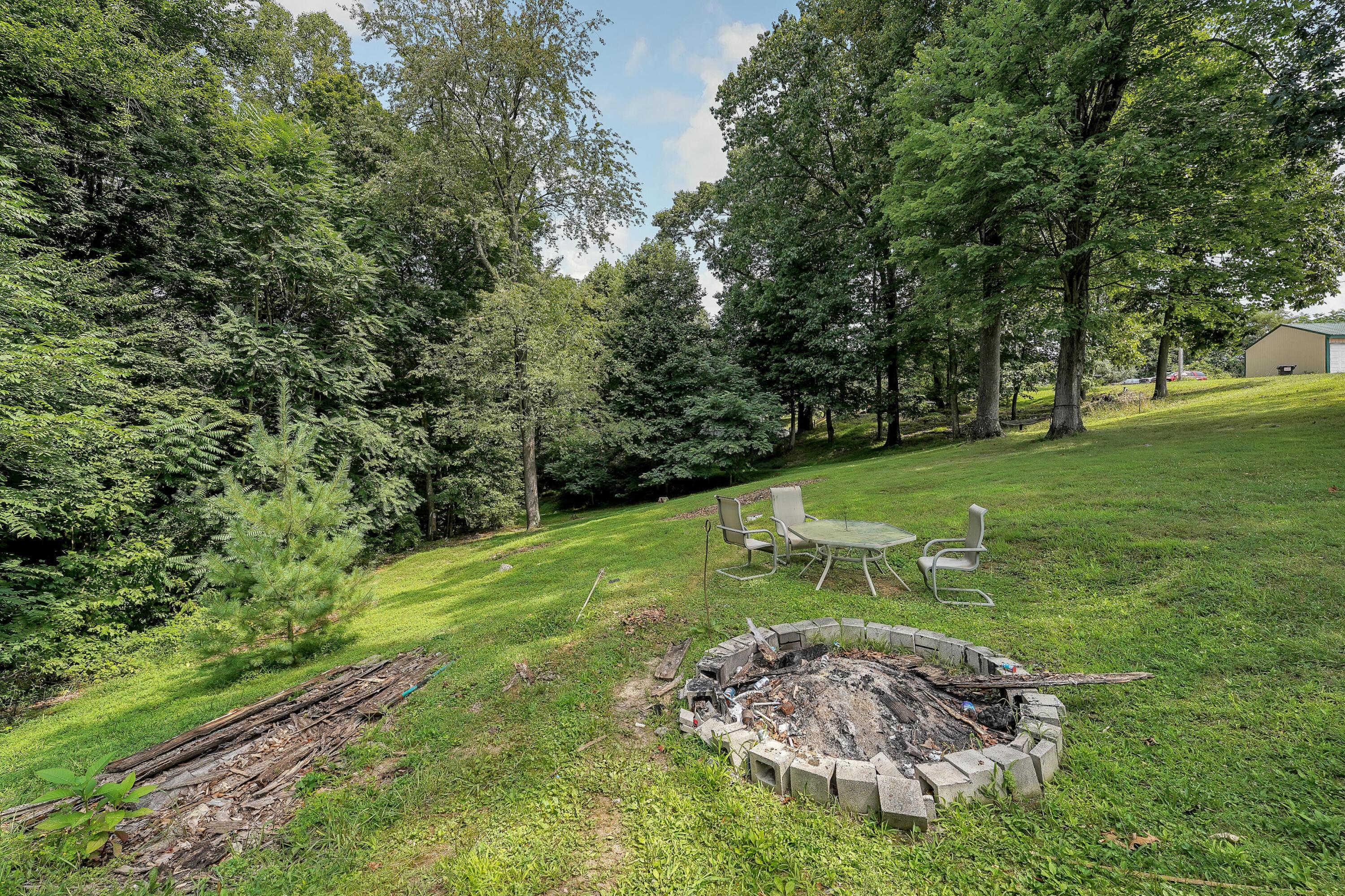 5126 Township Road 225 SE