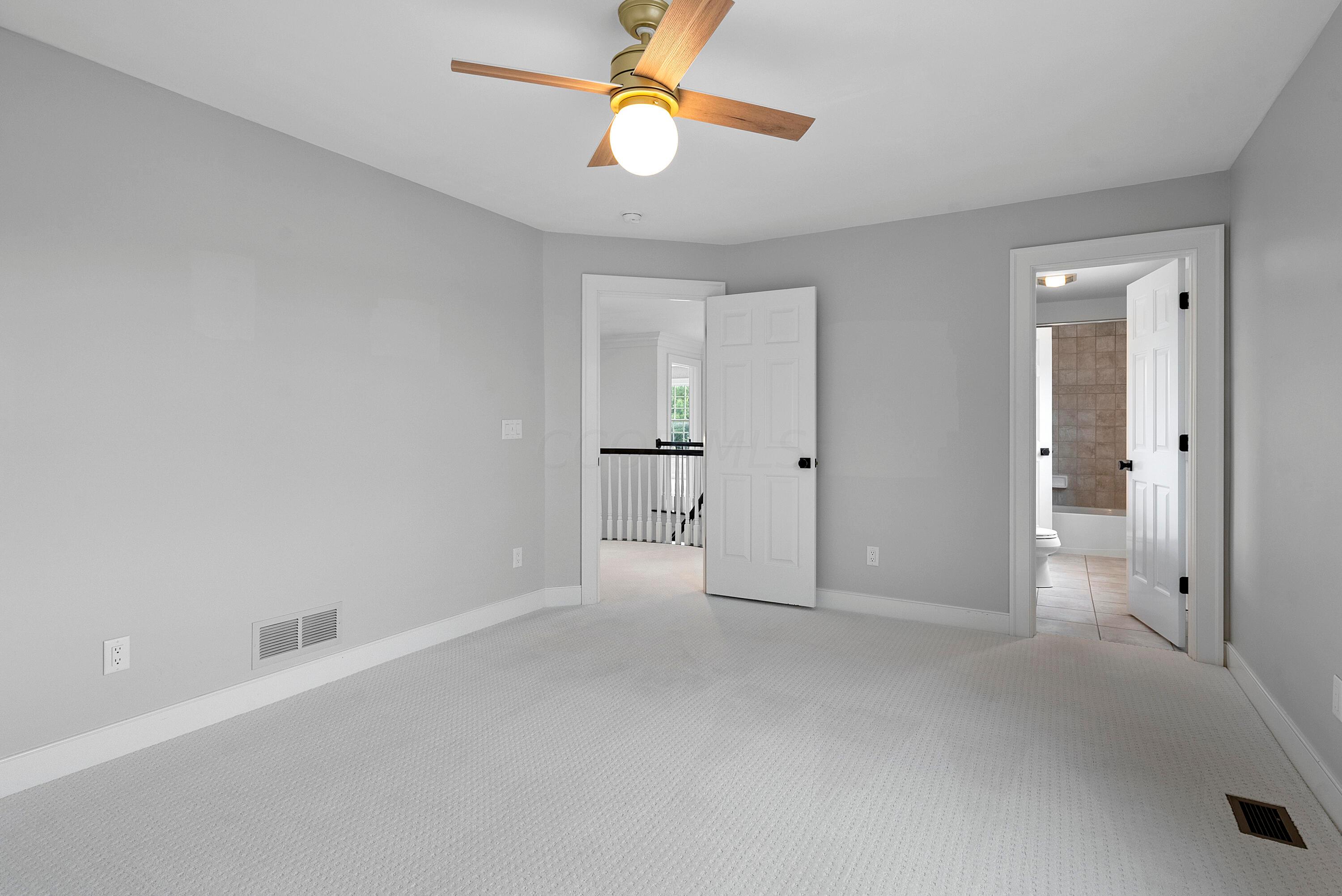 5779 Baronscourt Way