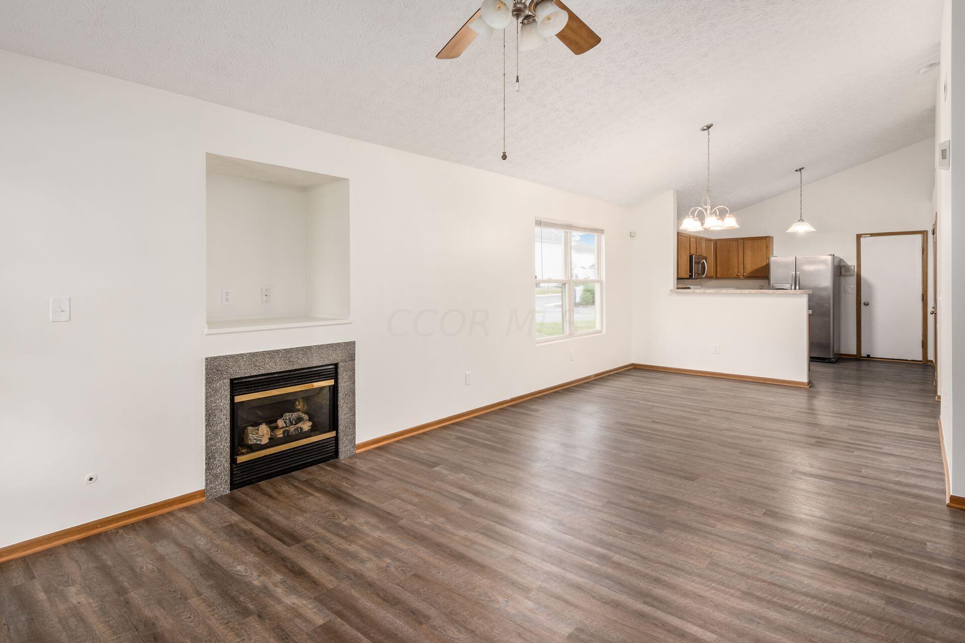 1370 Hepatica Street, 37