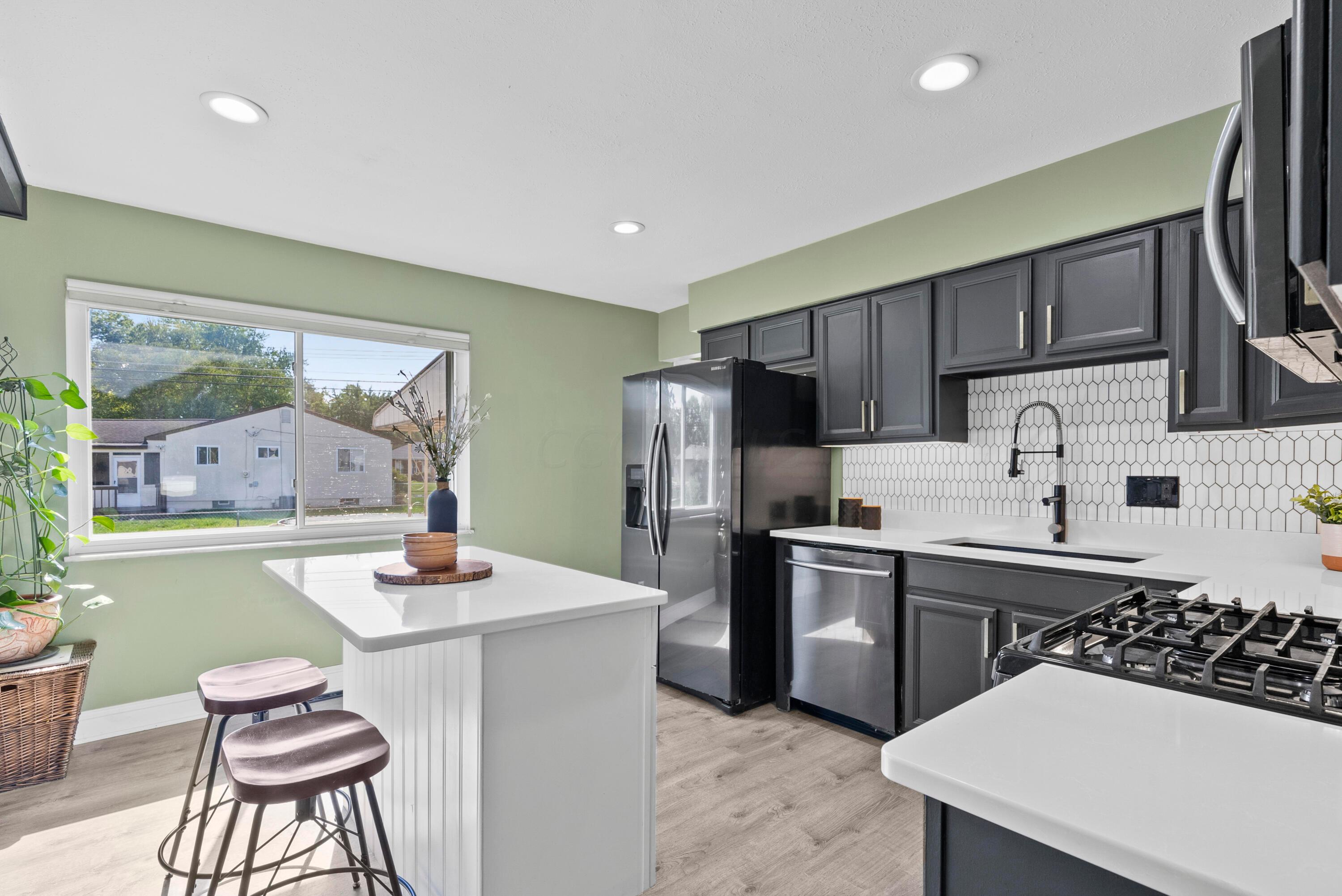 379 Electric Avenue