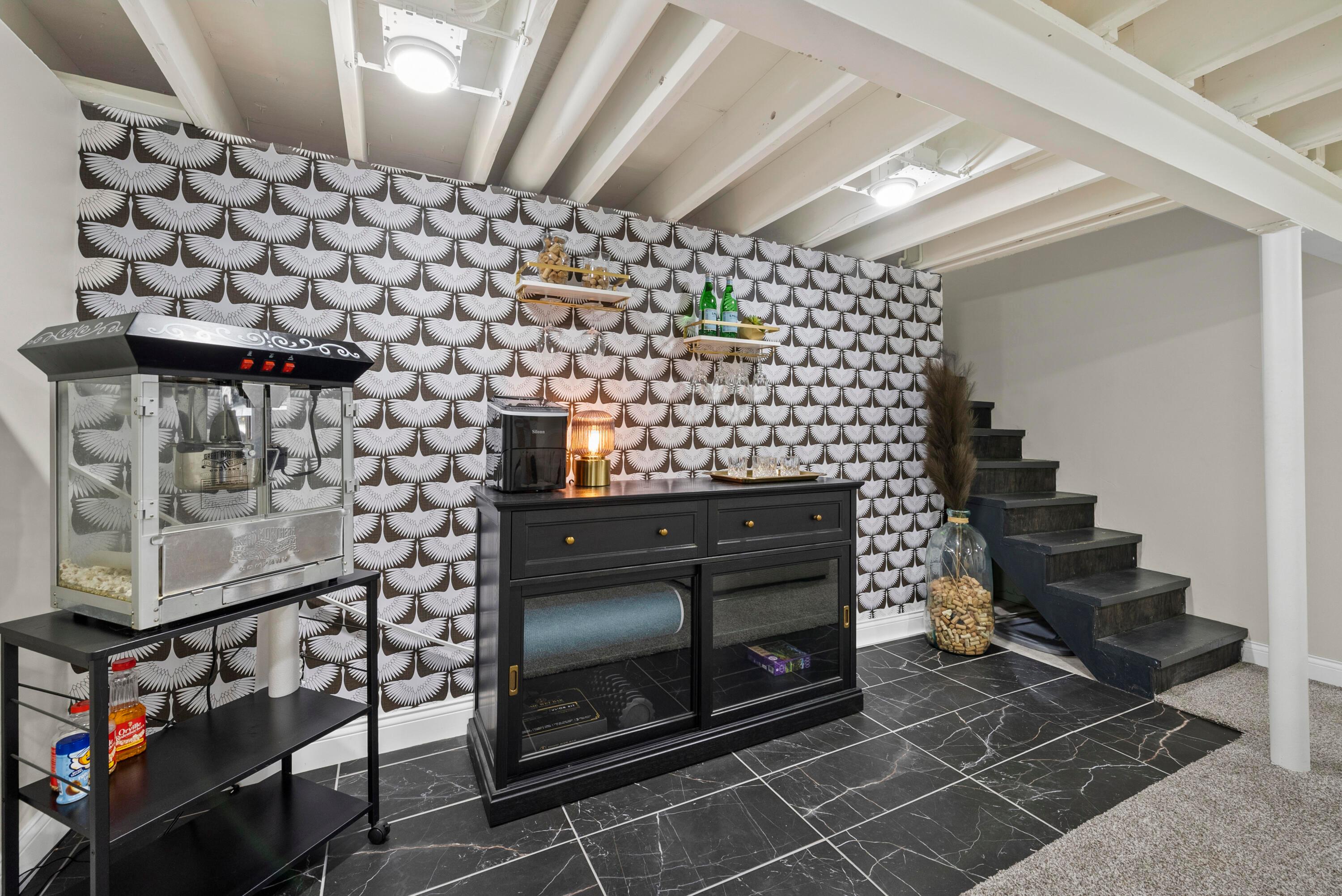 379 Electric Avenue