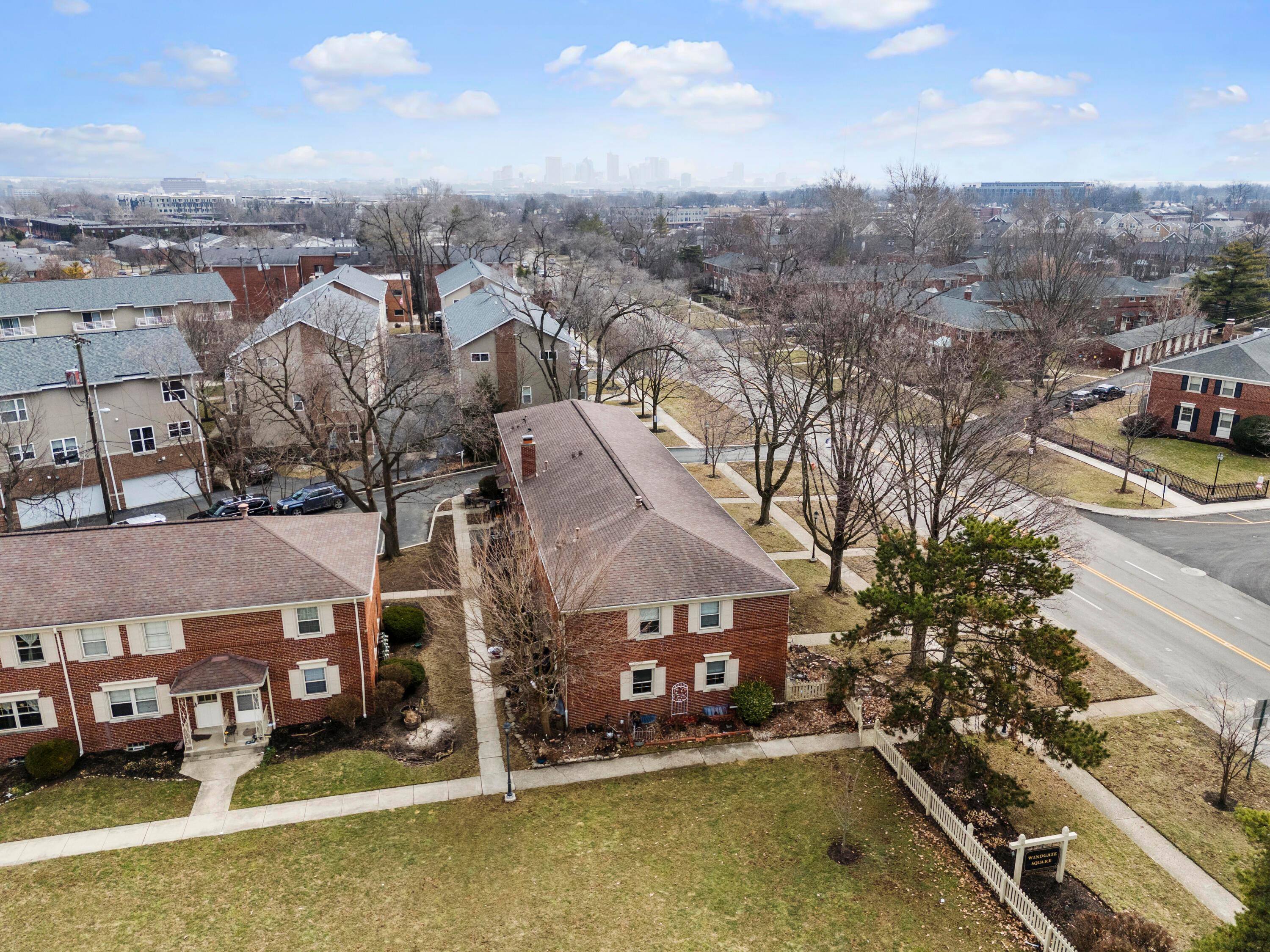 1856 Northwest Boulevard, 29E