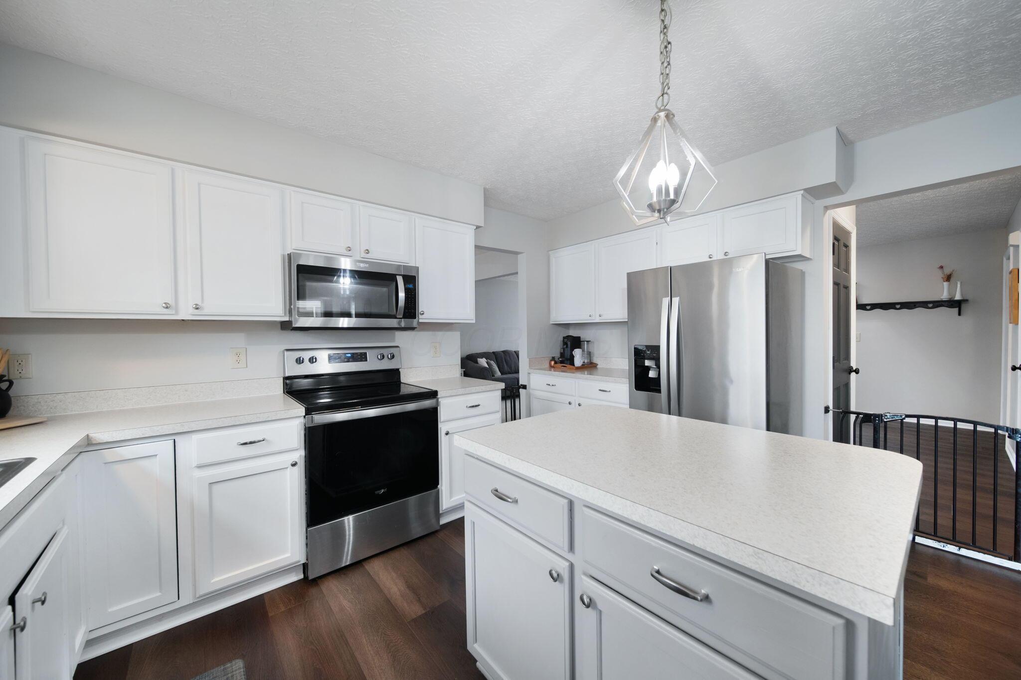 6682 Alberta Place