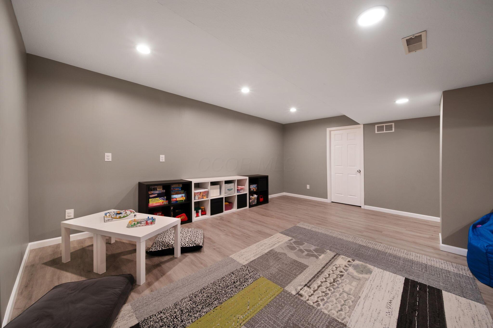 6682 Alberta Place