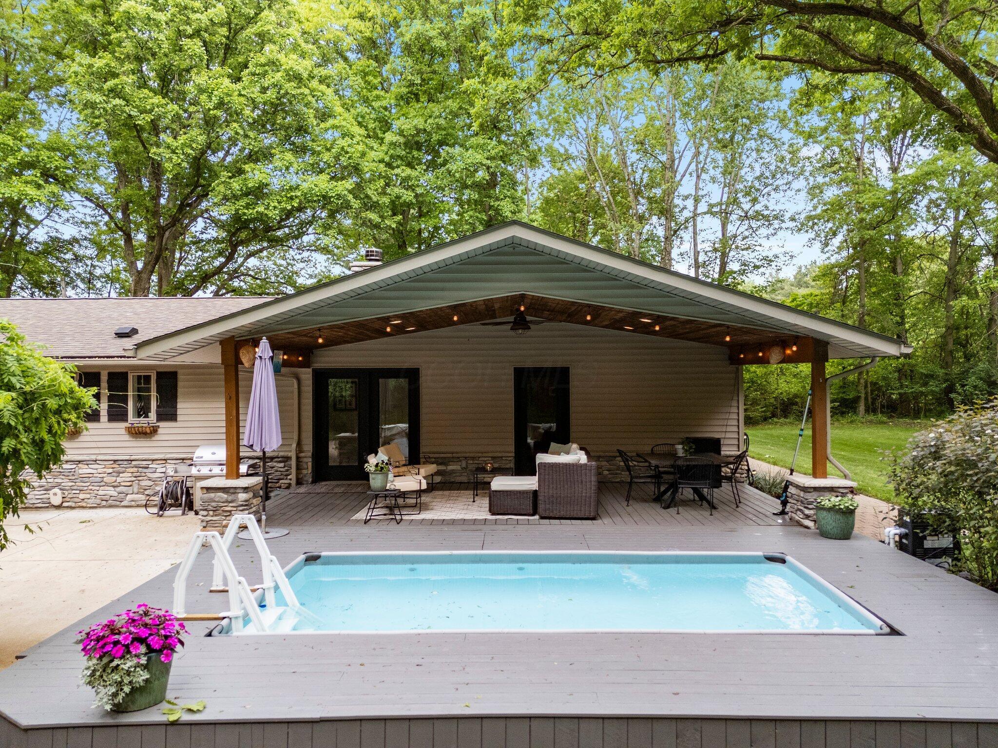 429 N Old State Road