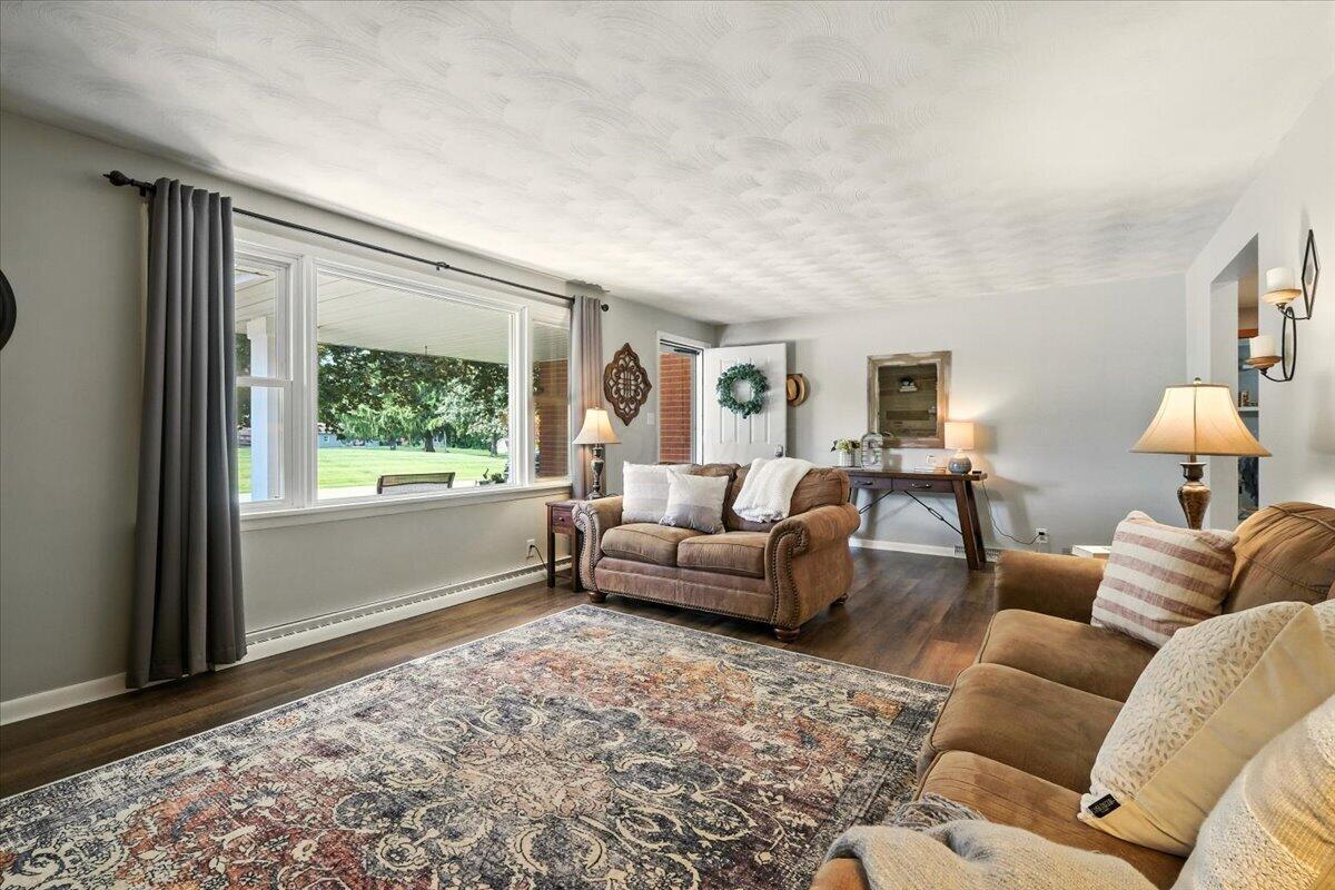 1150 Delwood Drive