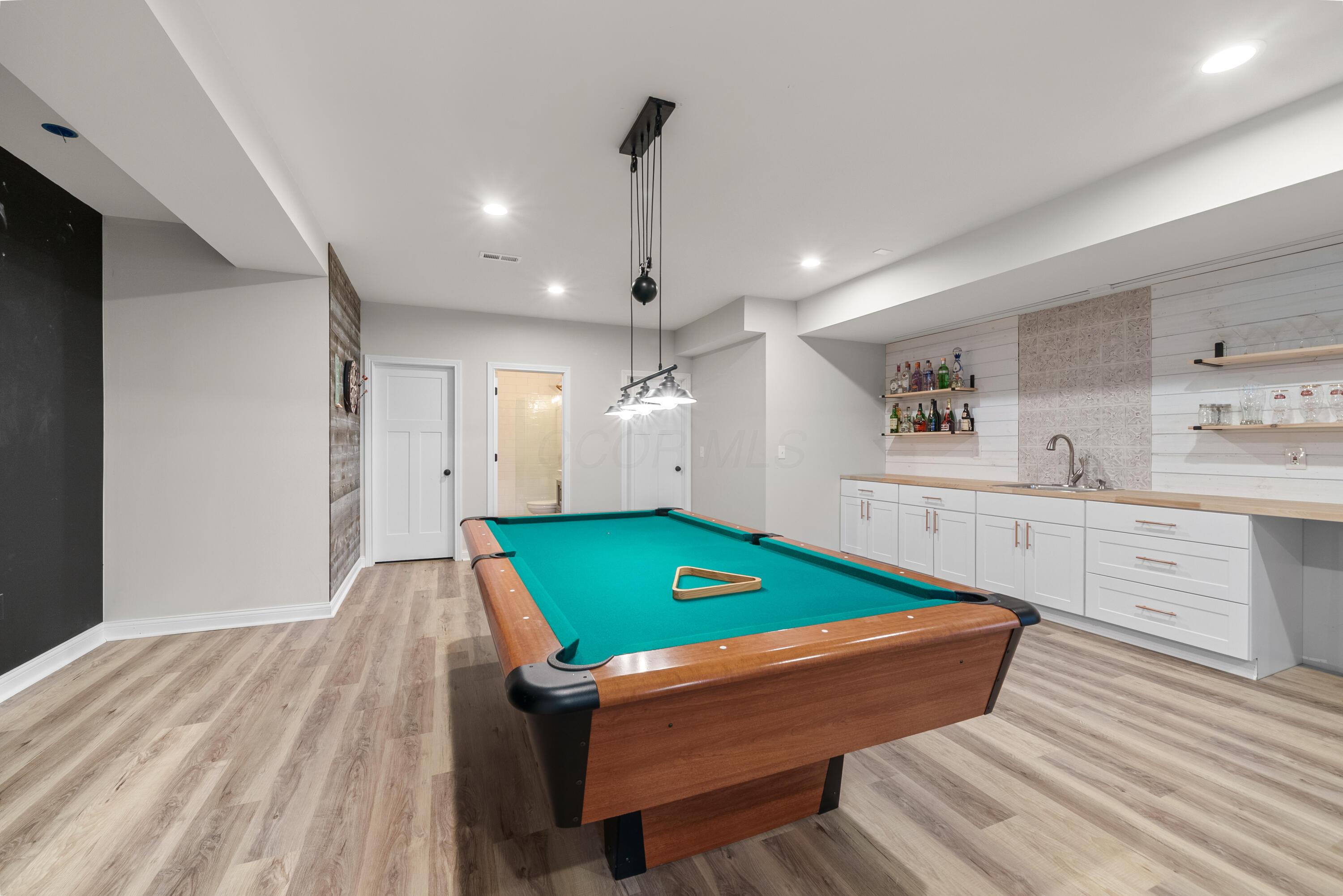 8153 Lilium Way