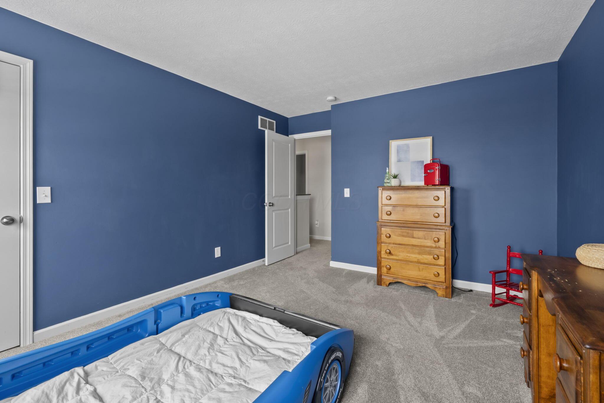 543 Sunbury Meadows Drive