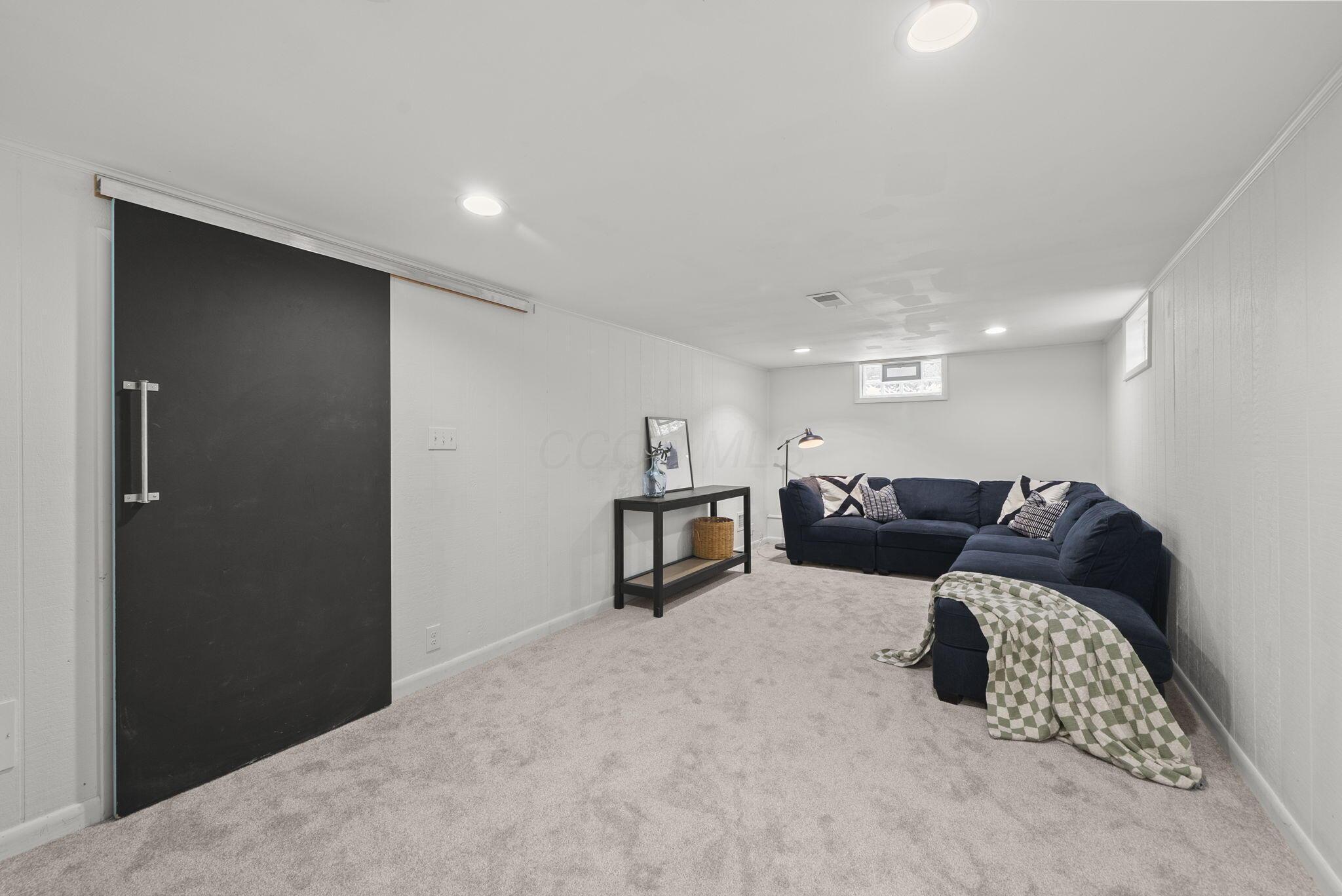 2748 Tremont Road